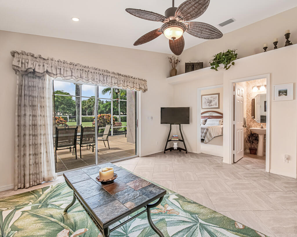 VENETIAN ISLES - Residential