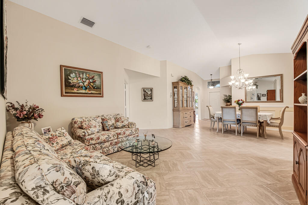 VENETIAN ISLES - Residential