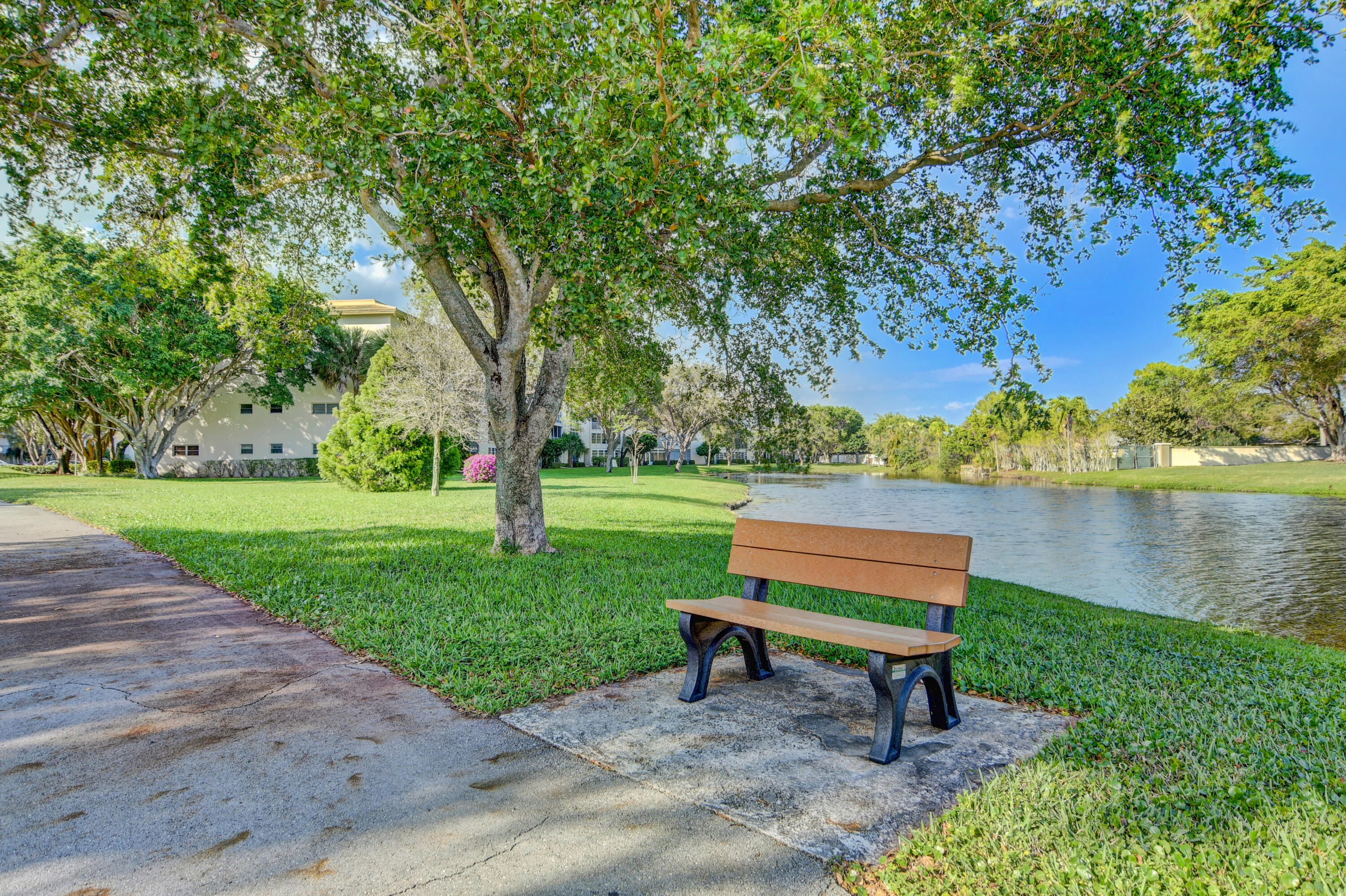 WYNMOOR VILLAGE - Residential