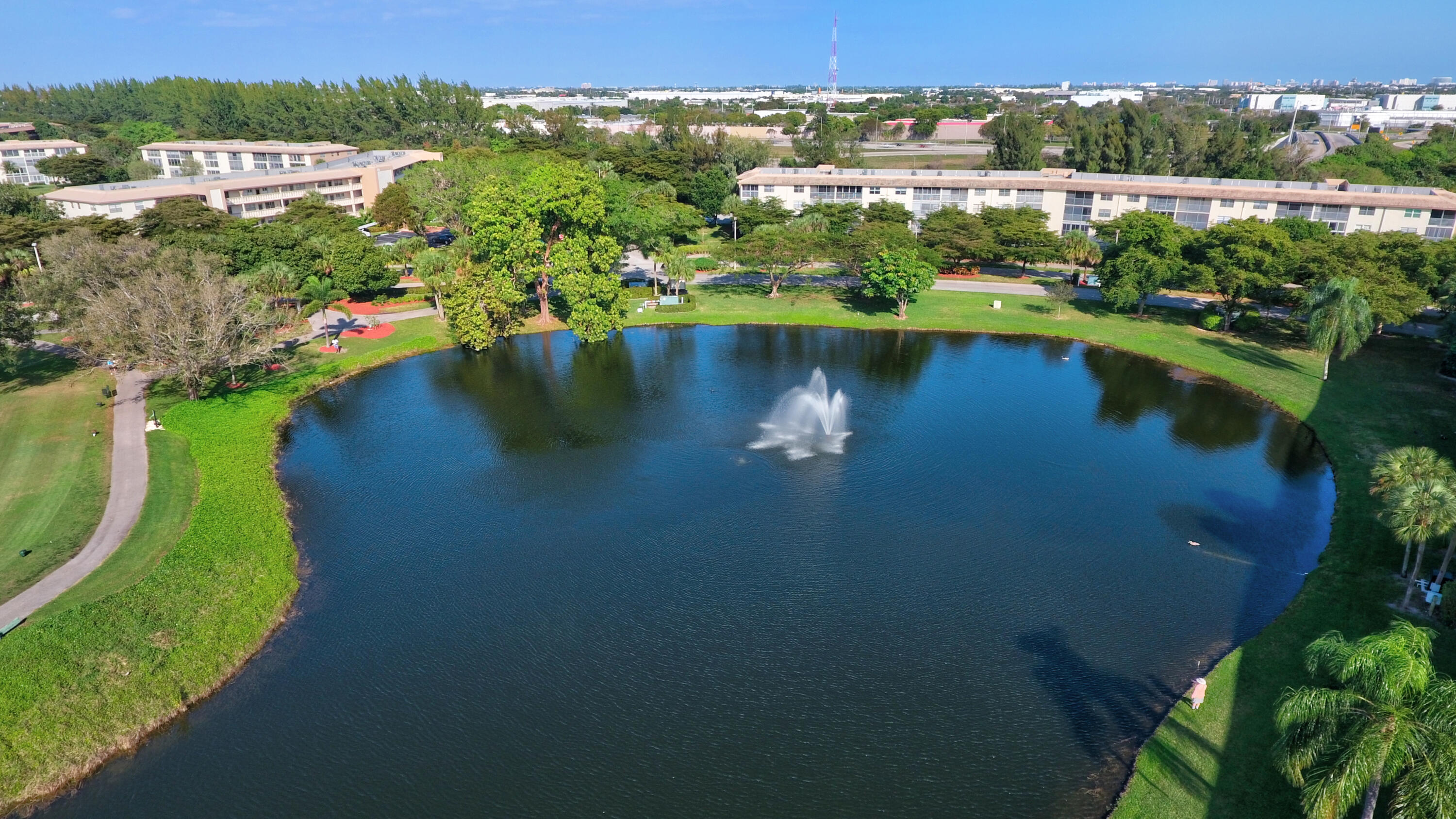 WYNMOOR VILLAGE - Residential