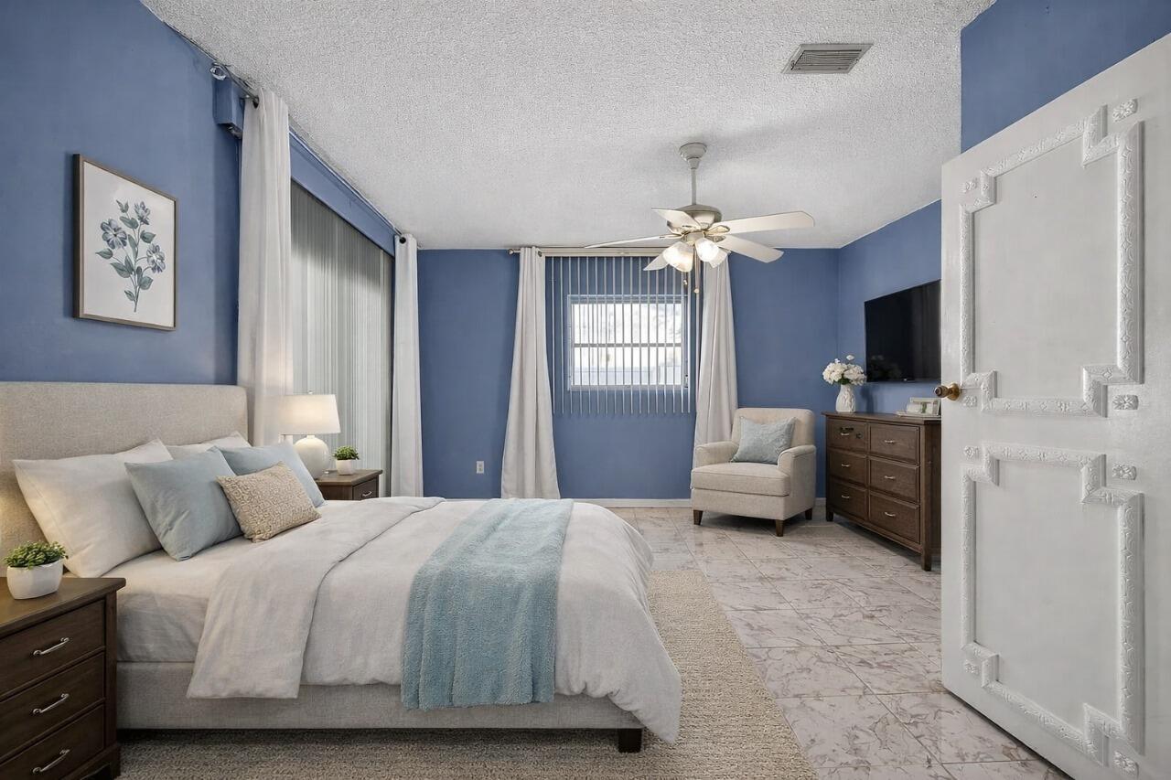 PALM BEACH LAKES SOUTH 2 - Residential