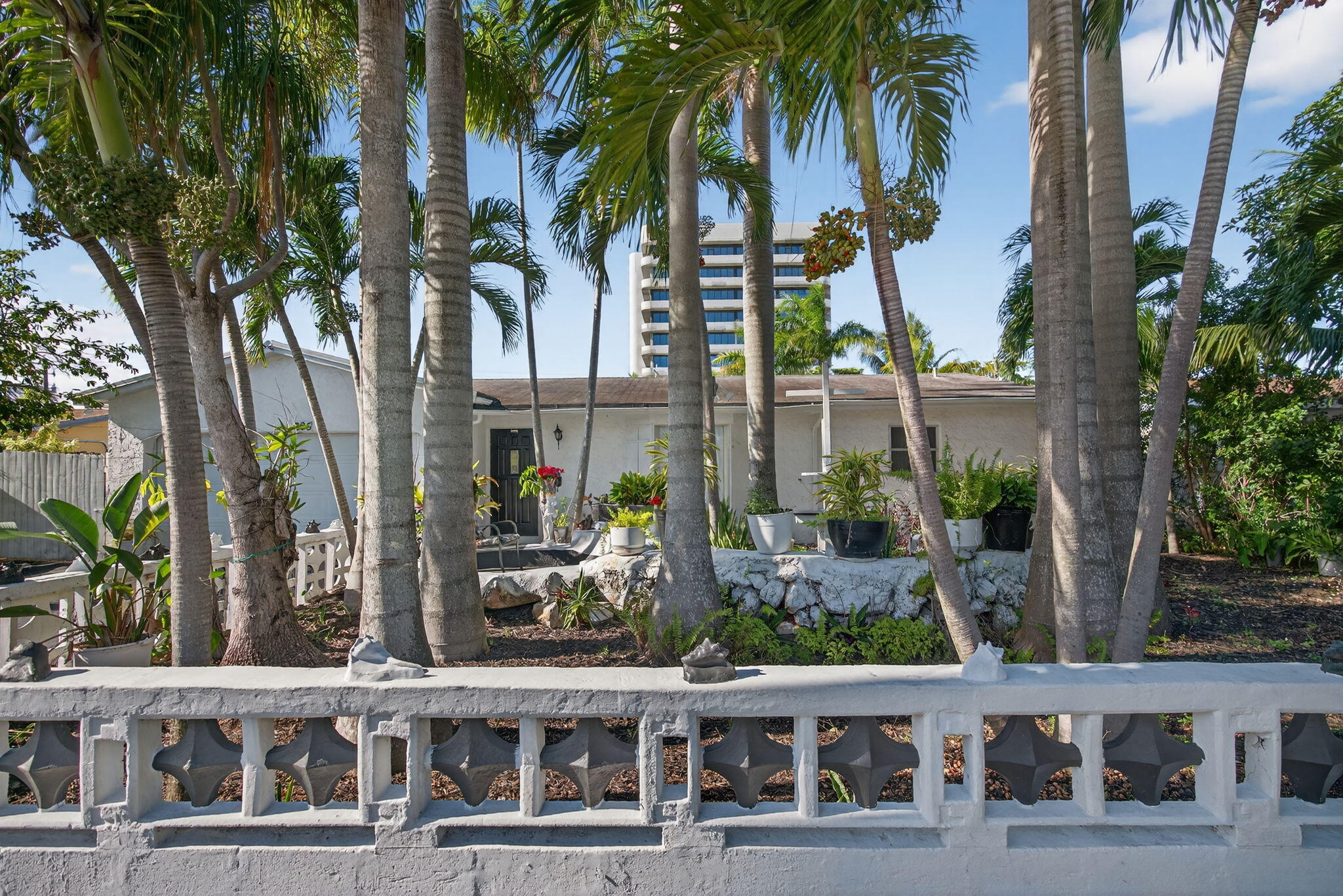 PALM BEACH LAKES SOUTH 2 - Residential