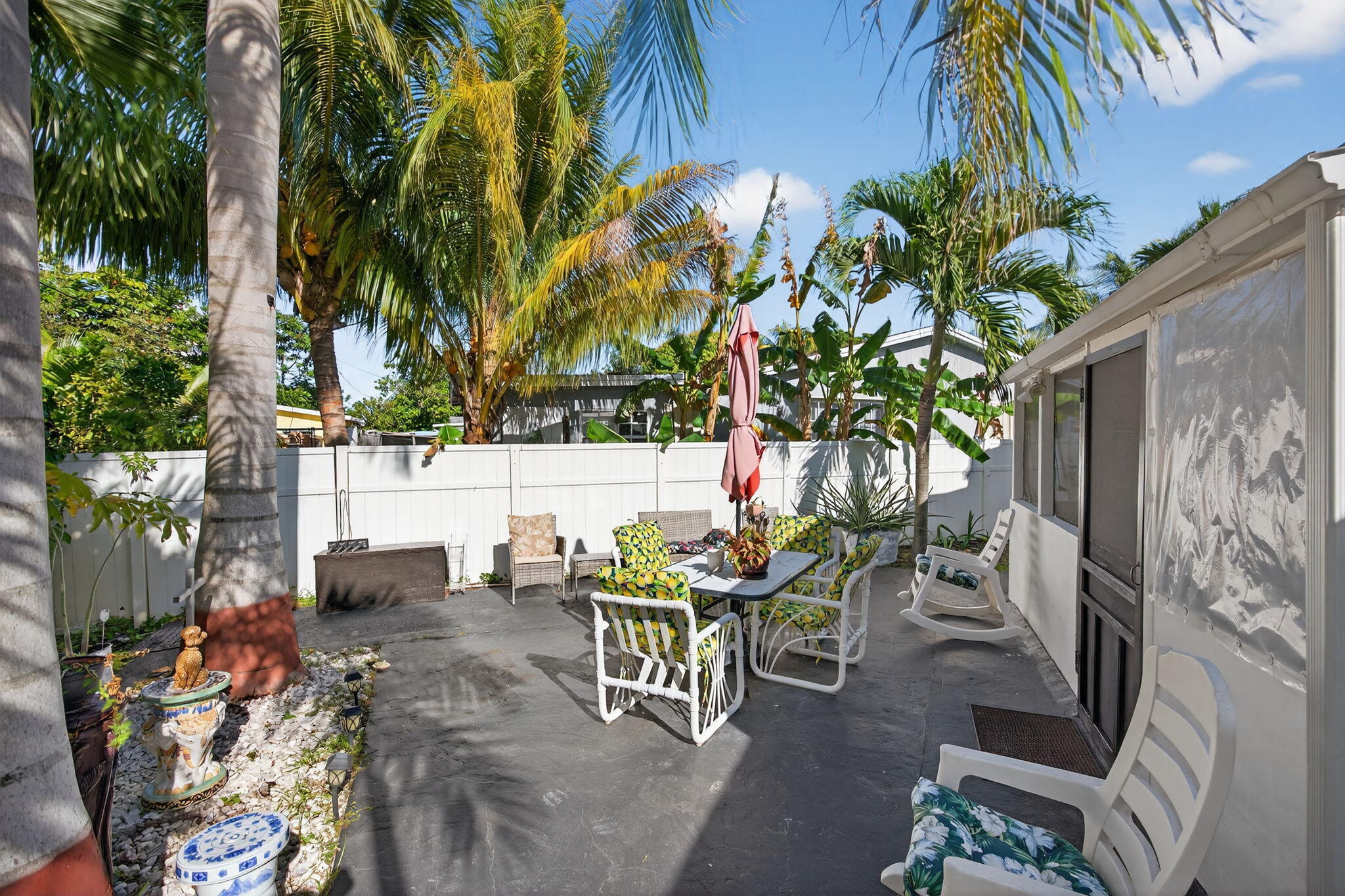 PALM BEACH LAKES SOUTH 2 - Residential