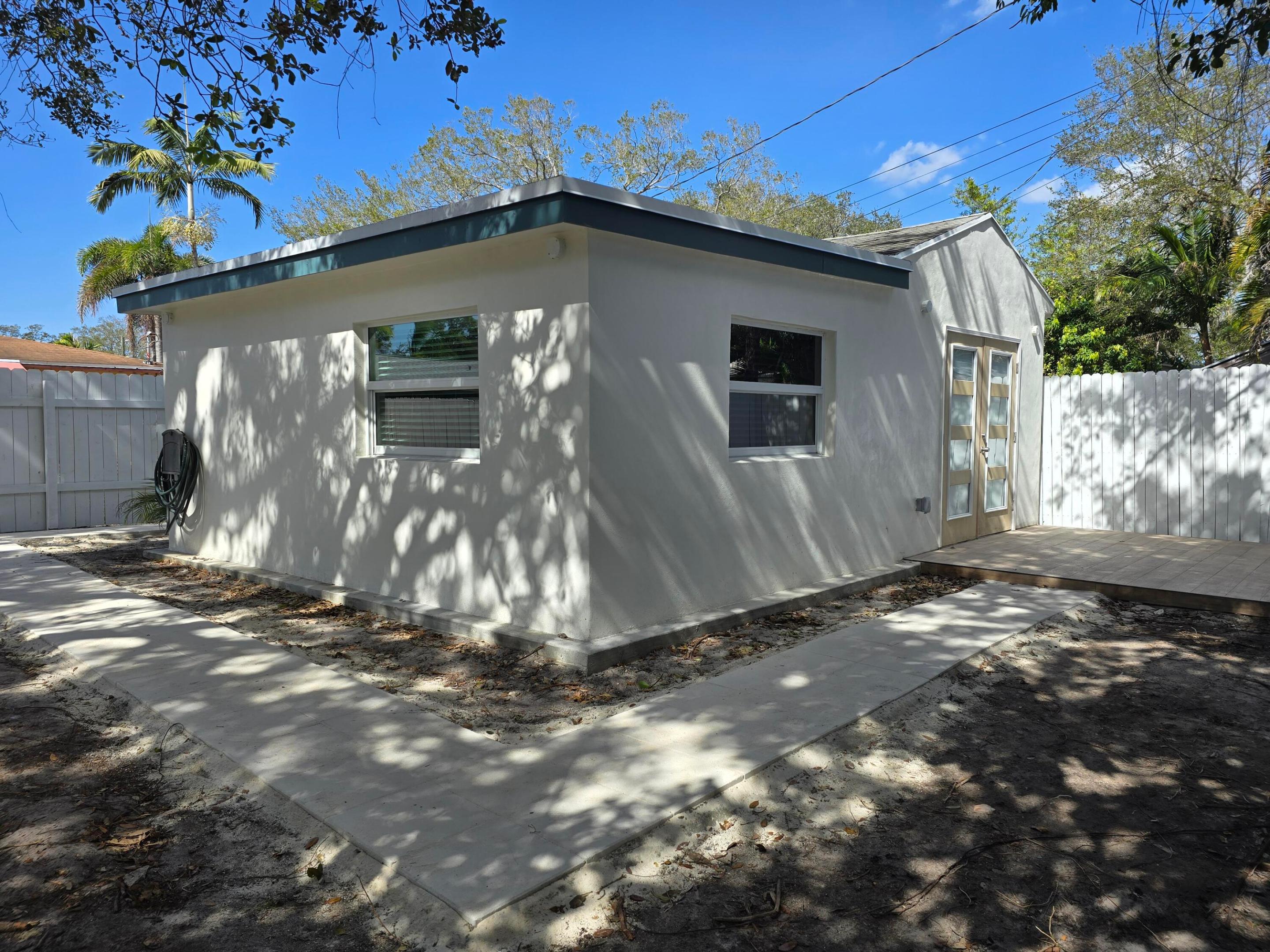 BROWARD HEIGHTS - Residential Lease