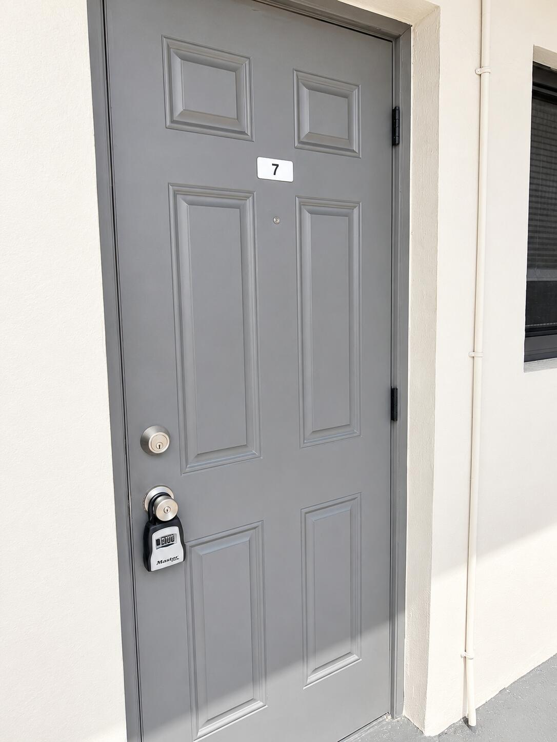 Pompano Palms - Residential Lease