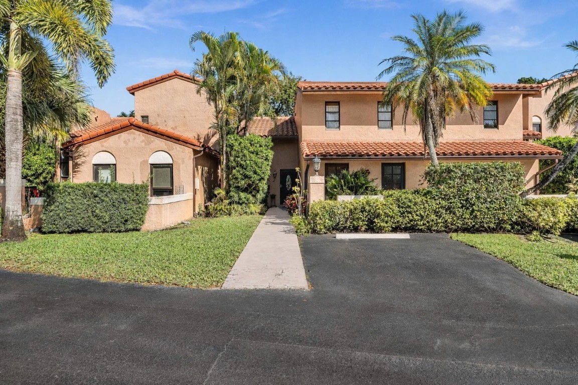 JACARANDA ESTATES CONDO - Residential
