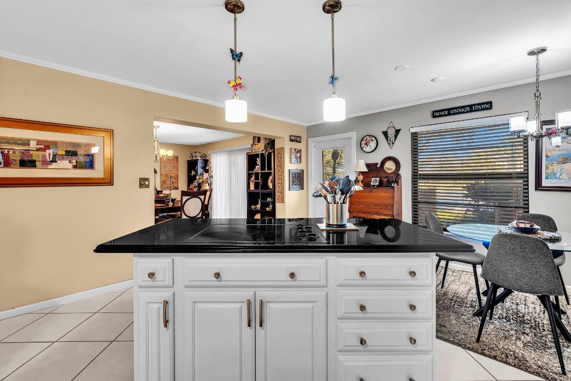 JACARANDA ESTATES CONDO - Residential