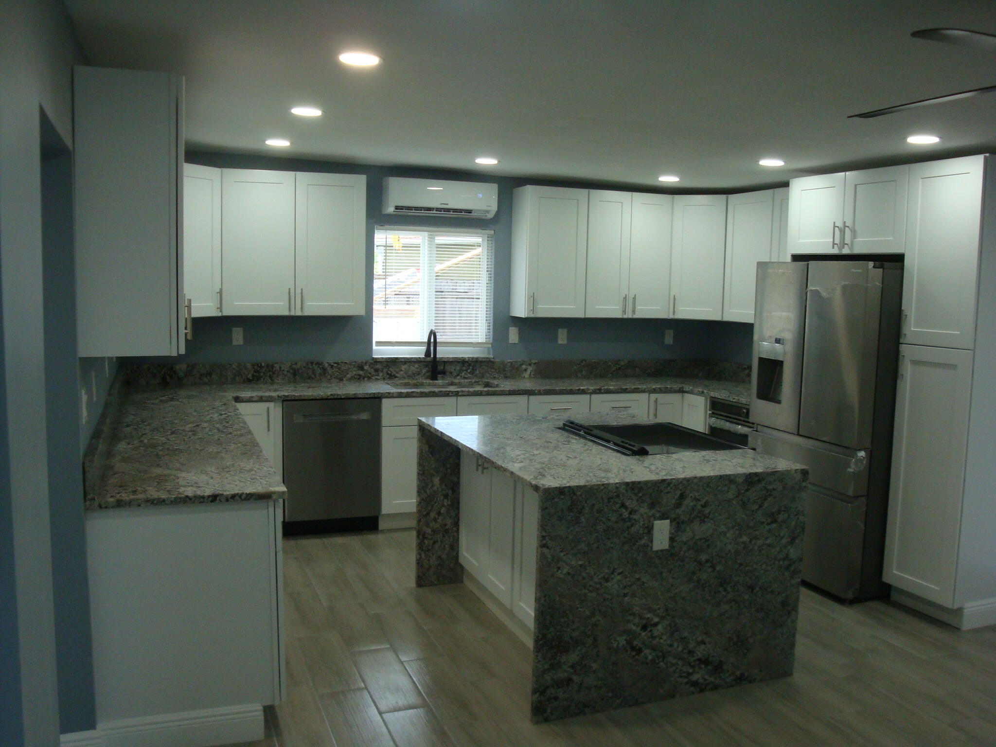FOREST HILL VILLAGE 1 - Residential