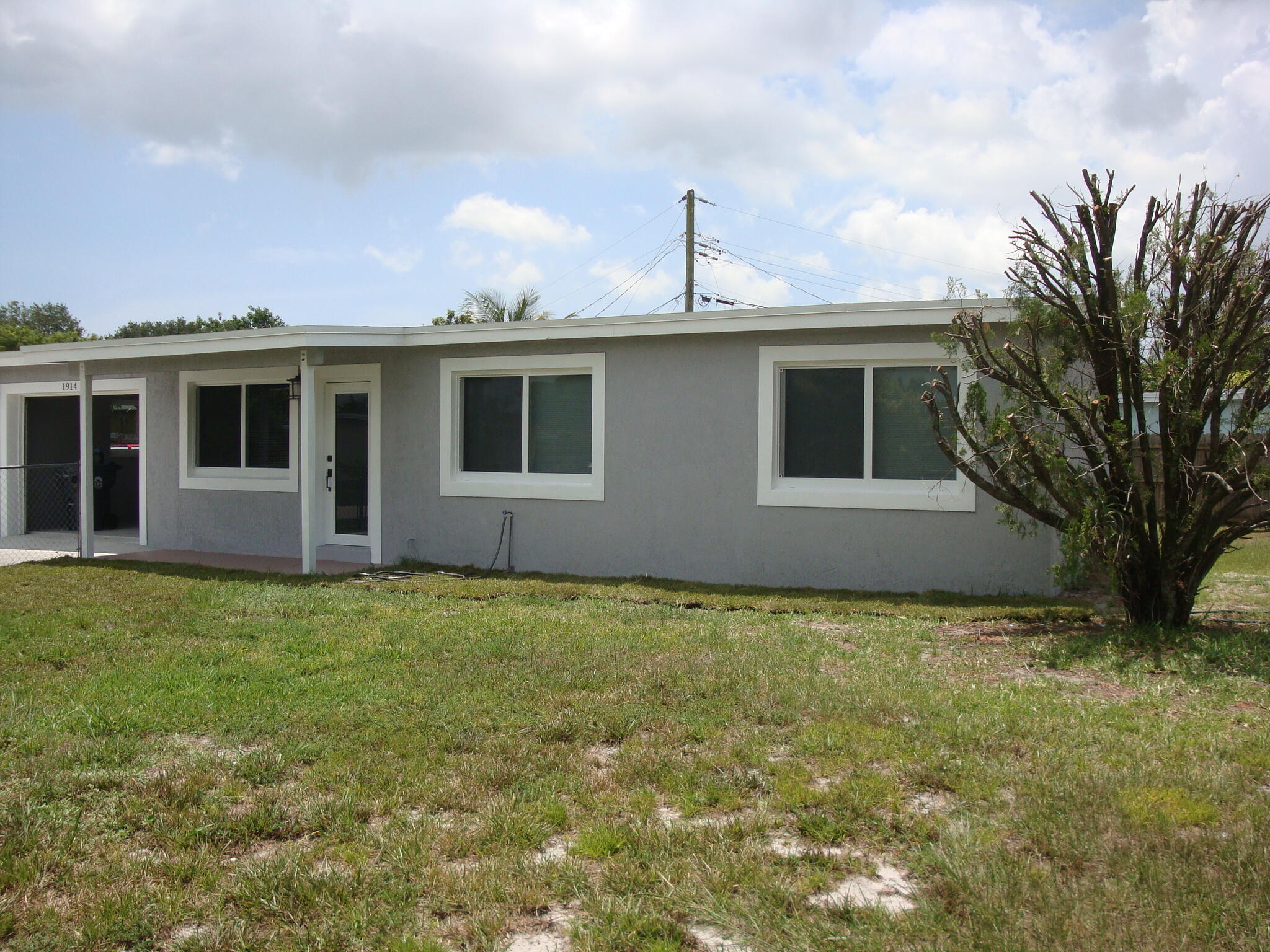 FOREST HILL VILLAGE 1 - Residential