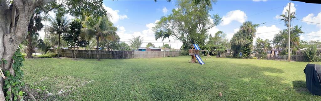 Sunrise Golf Village Sec - Residential