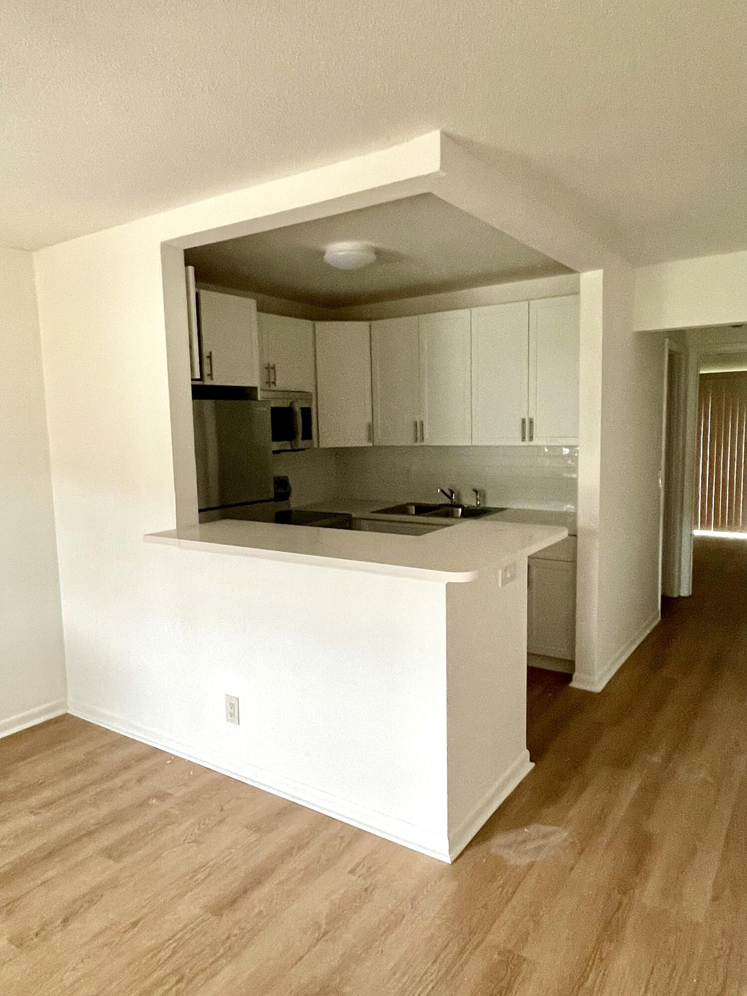 EASTHAMPTON CONDO - Residential