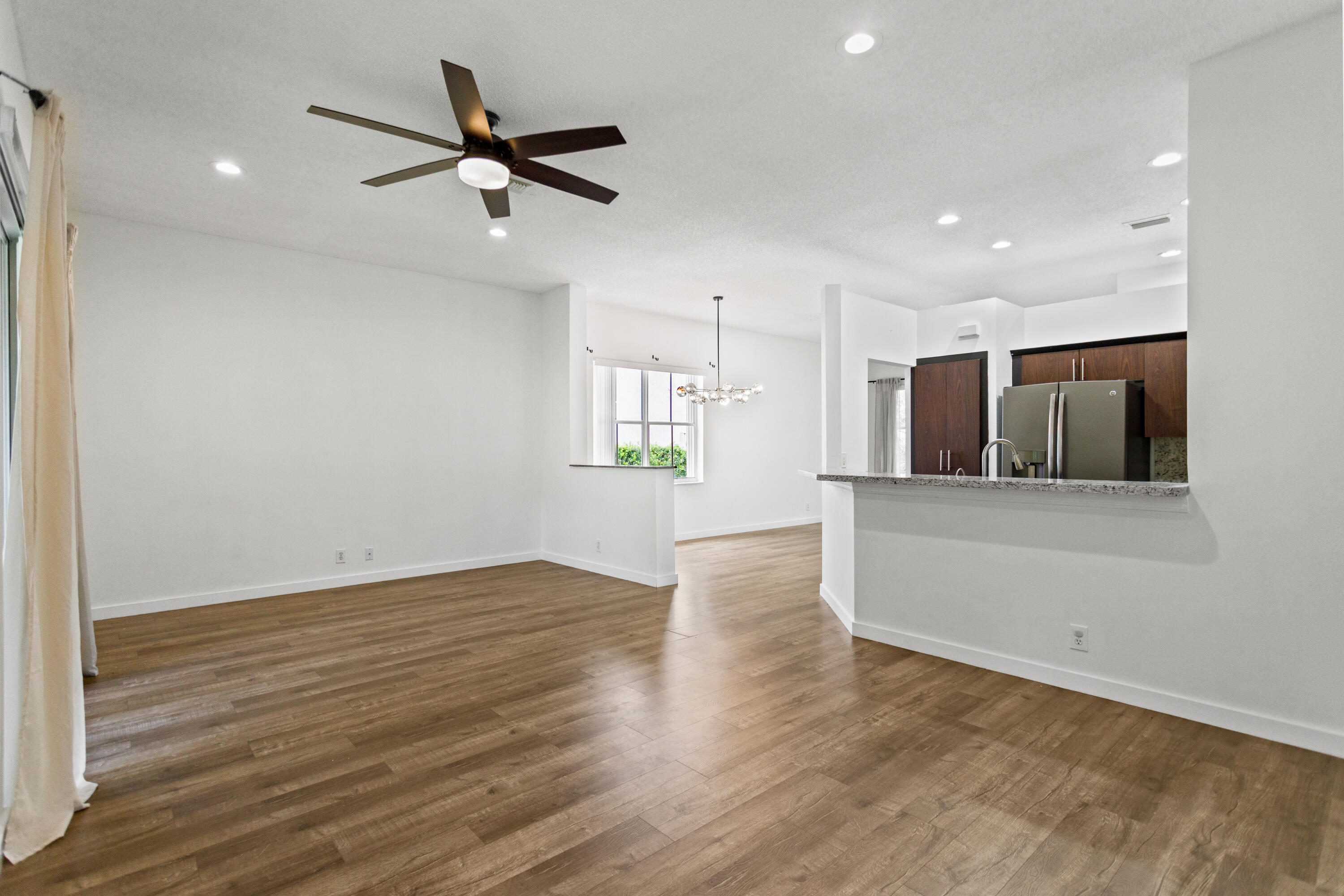 SAVANNA - Residential