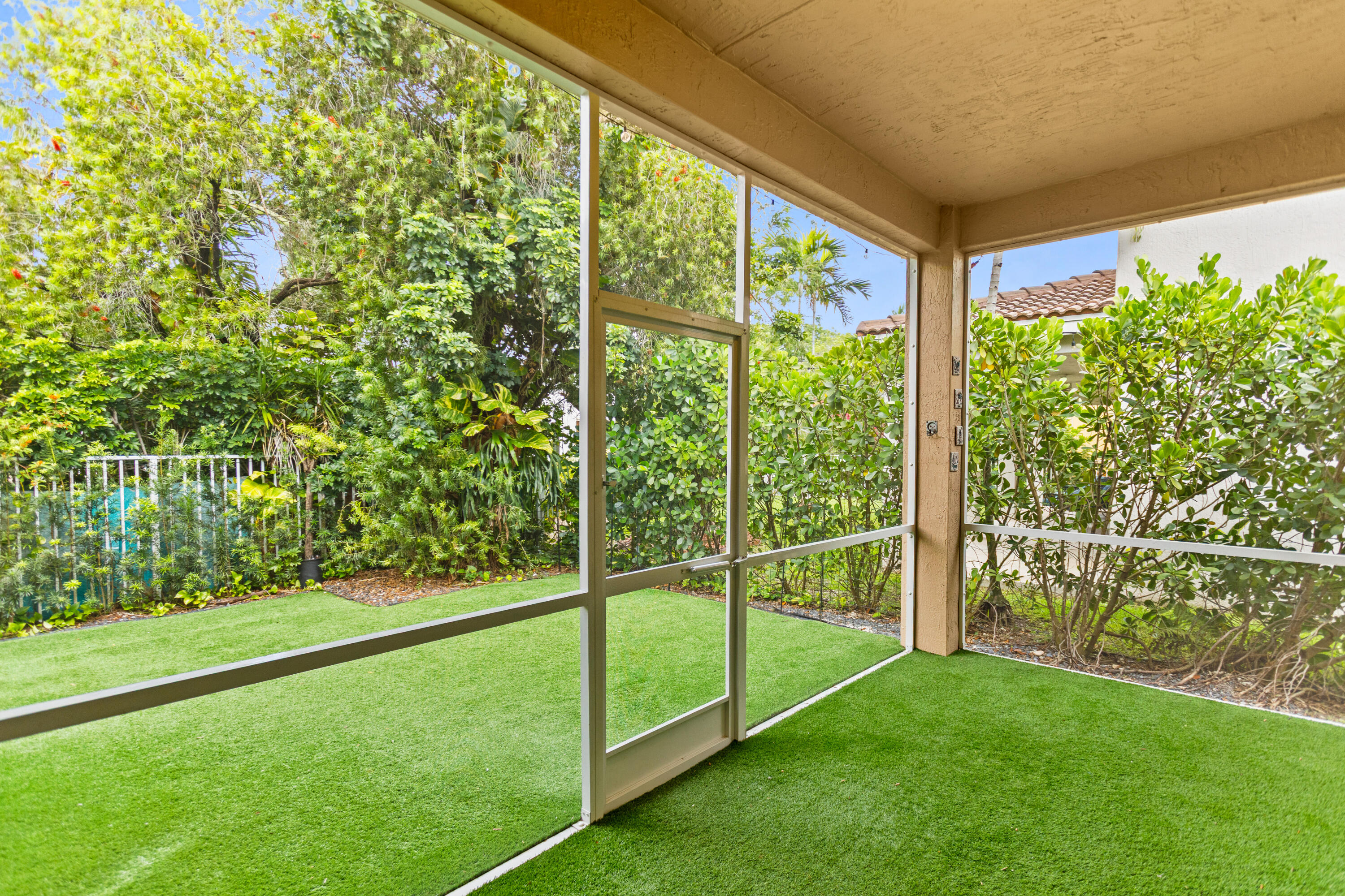 SAVANNA - Residential