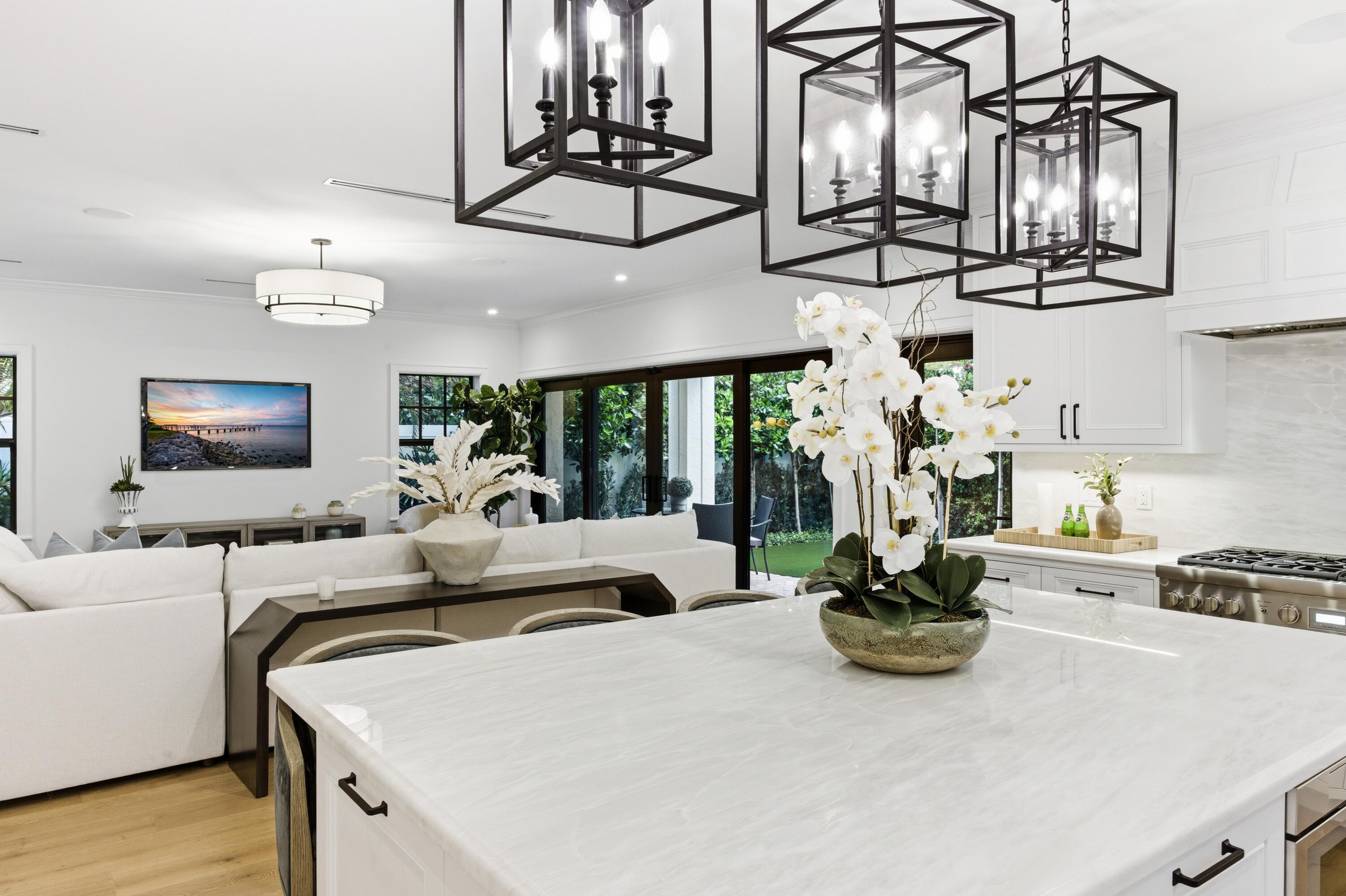 LAKEWOOD - Residential