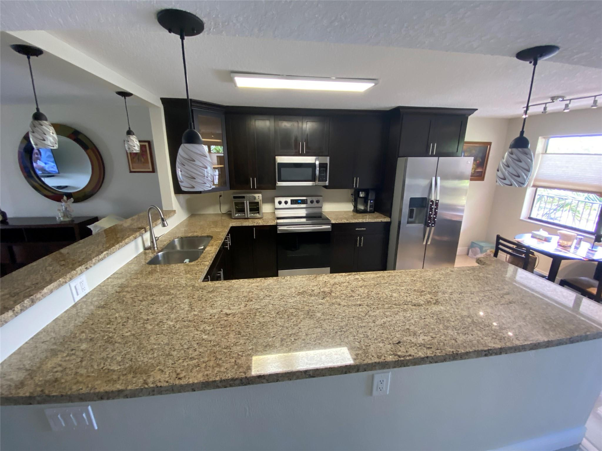 SUNRISE LAKES 4 - Residential