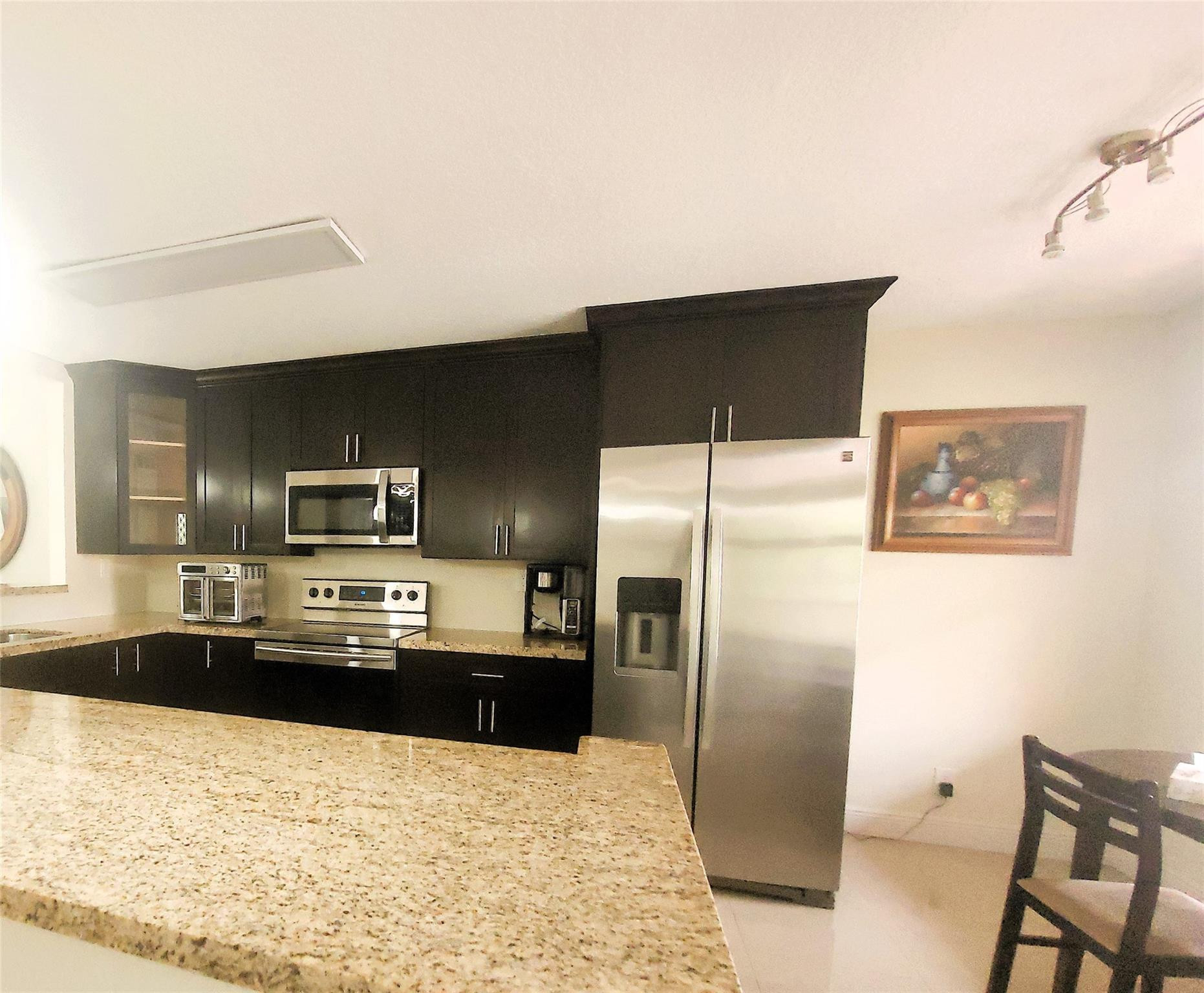 SUNRISE LAKES 4 - Residential