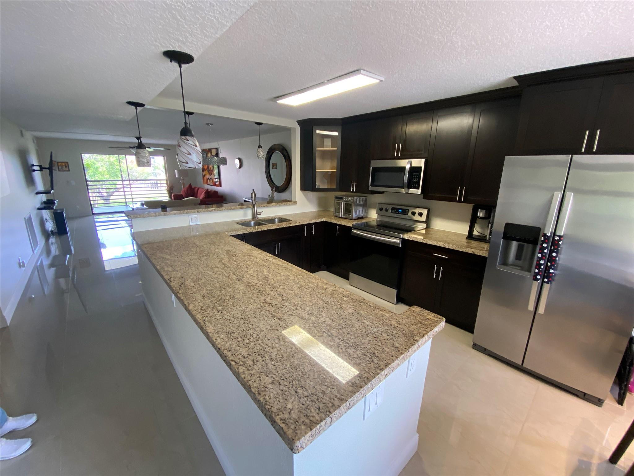 SUNRISE LAKES 4 - Residential