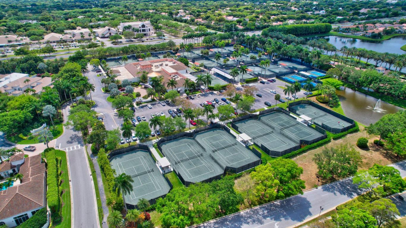 GRAND OAKS - Residential