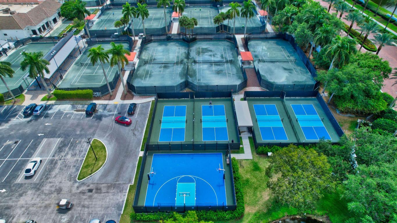 GRAND OAKS - Residential