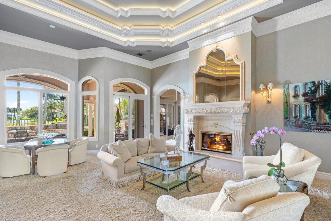 GRAND OAKS - Residential