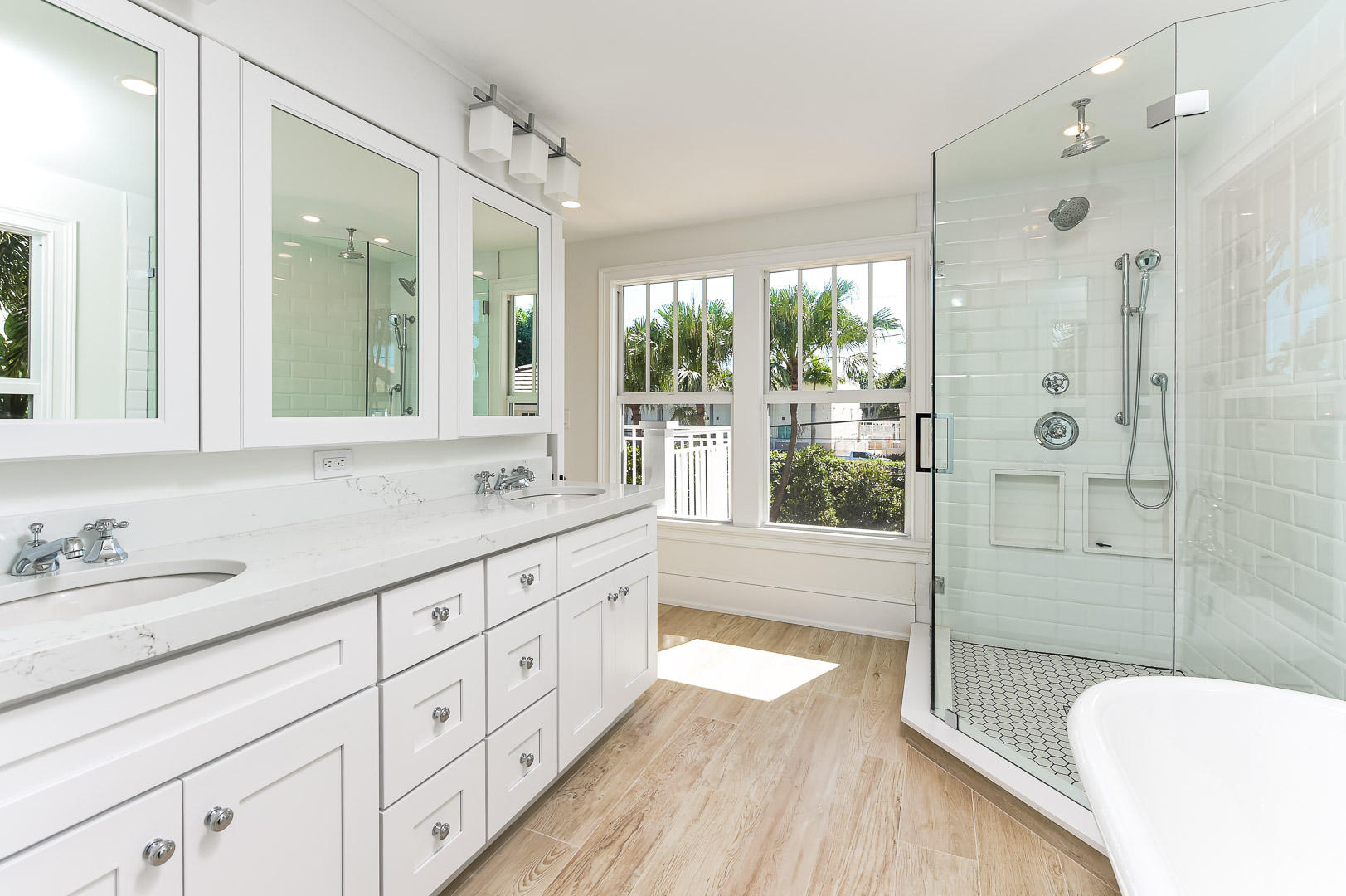 Tropic Isle - Residential