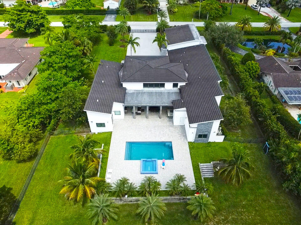 FLA FRUIT LANDS CO - Residential