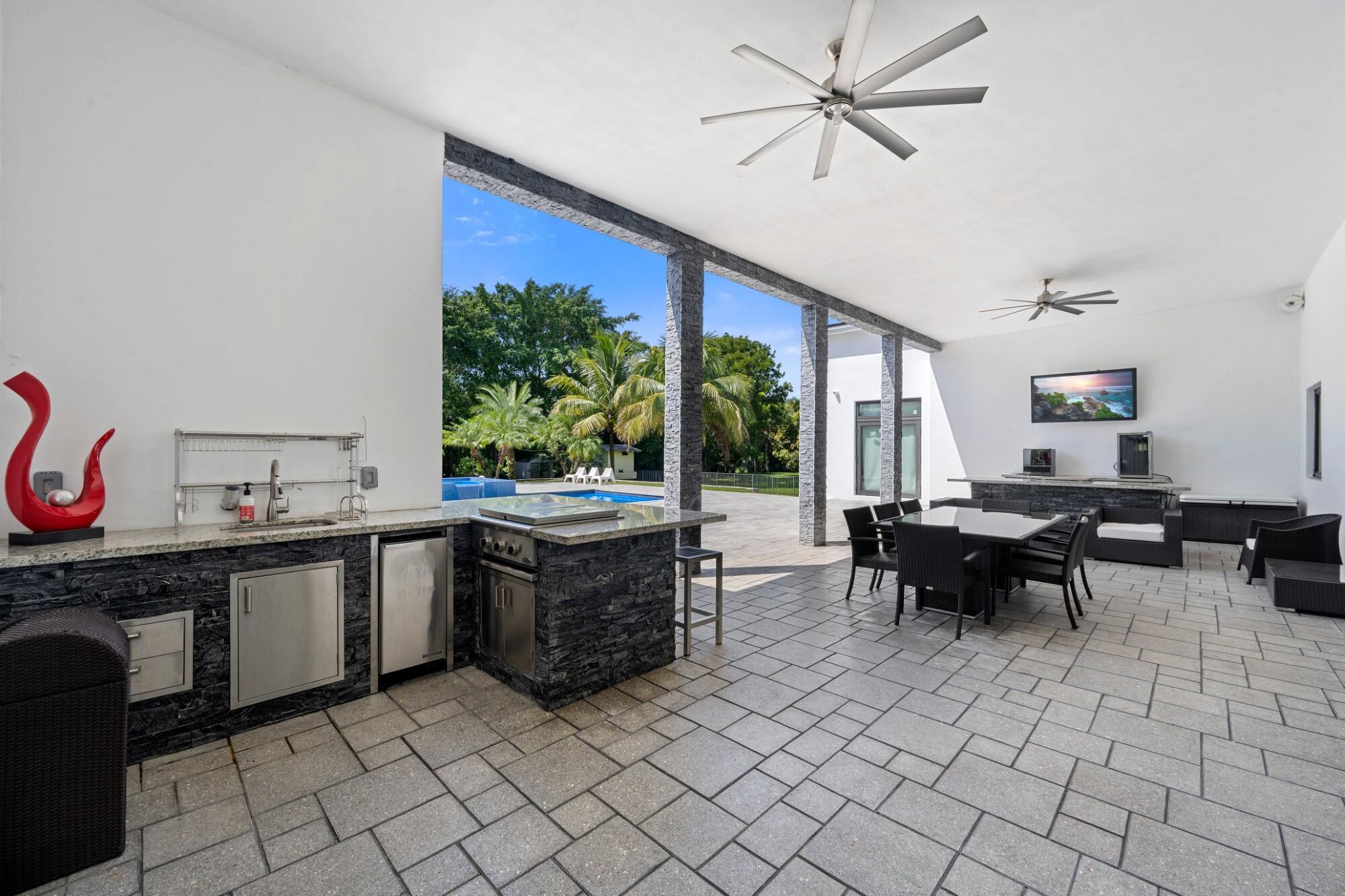 FLA FRUIT LANDS CO - Residential