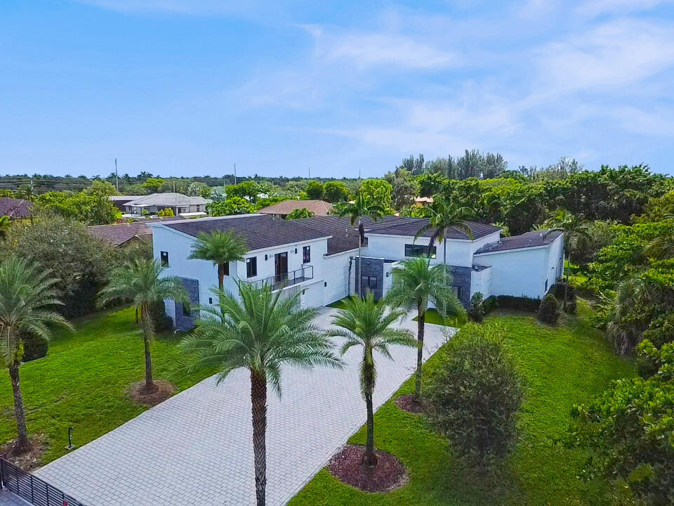 FLA FRUIT LANDS CO - Residential