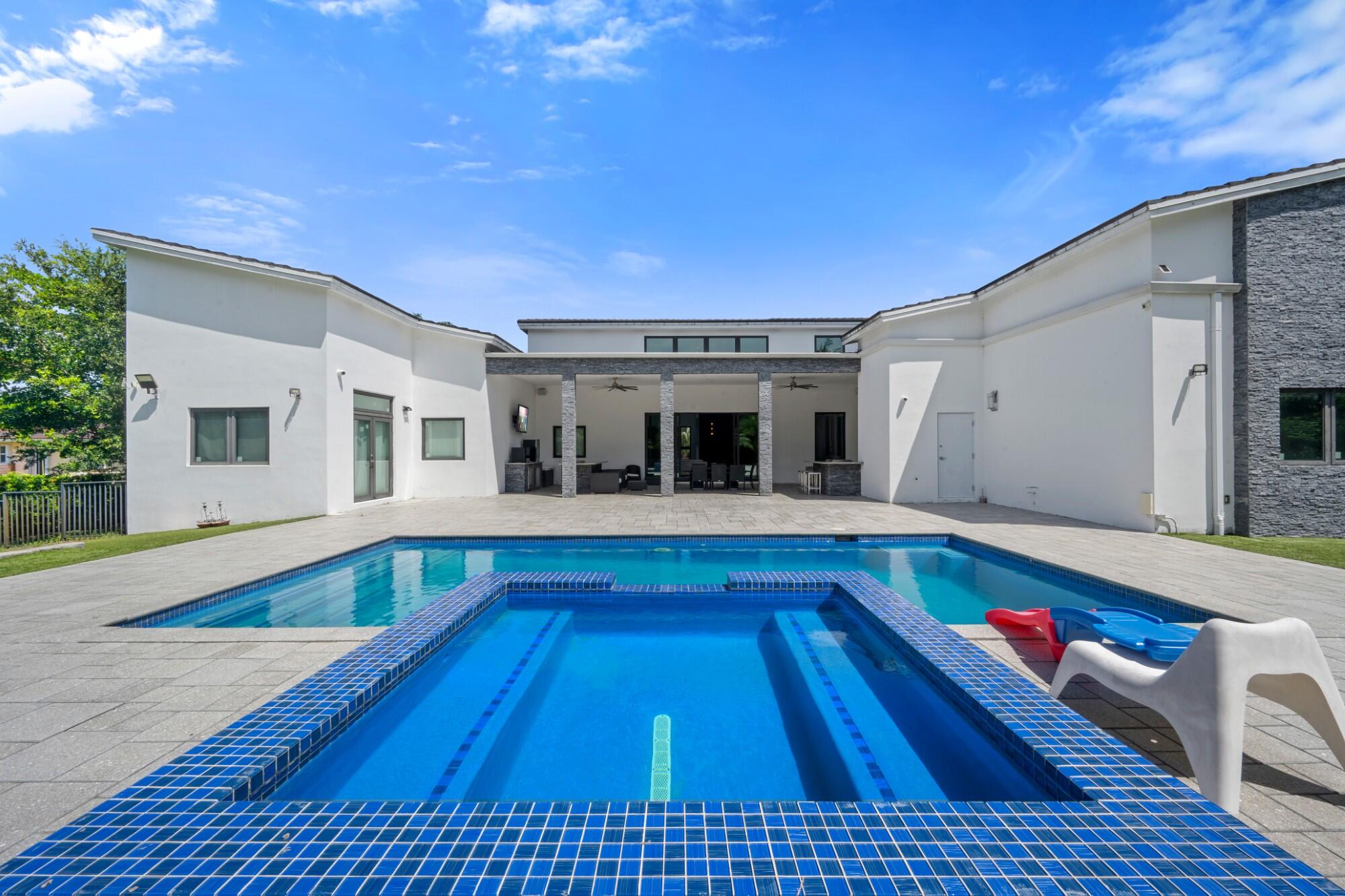 FLA FRUIT LANDS CO - Residential