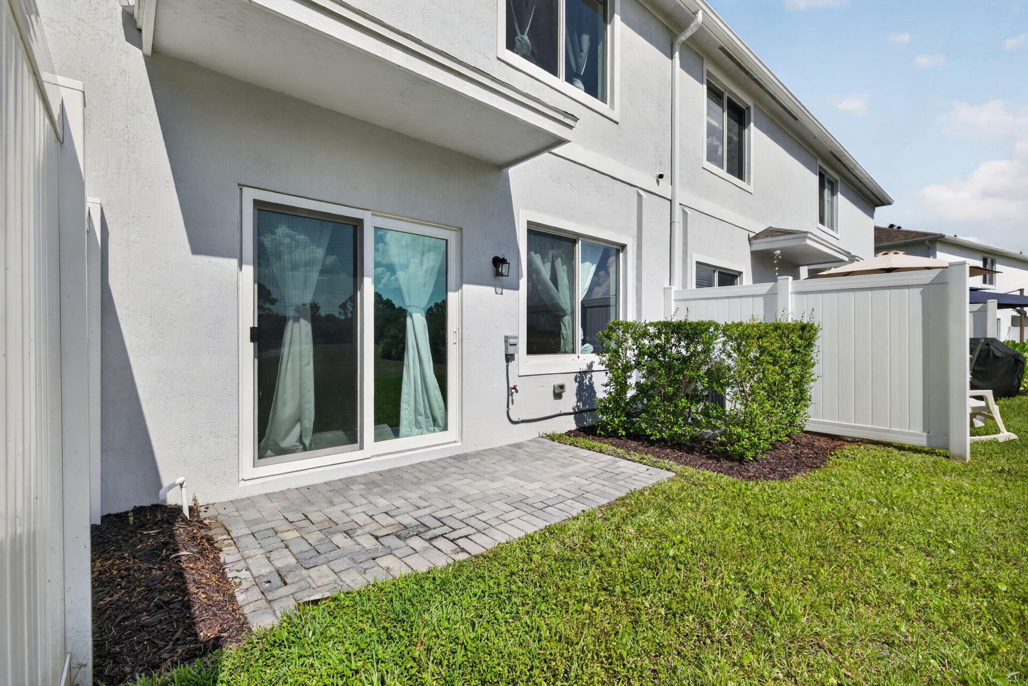 RIVER PLACE ON THE ST LUCIE NO. 8 - Residential Lease