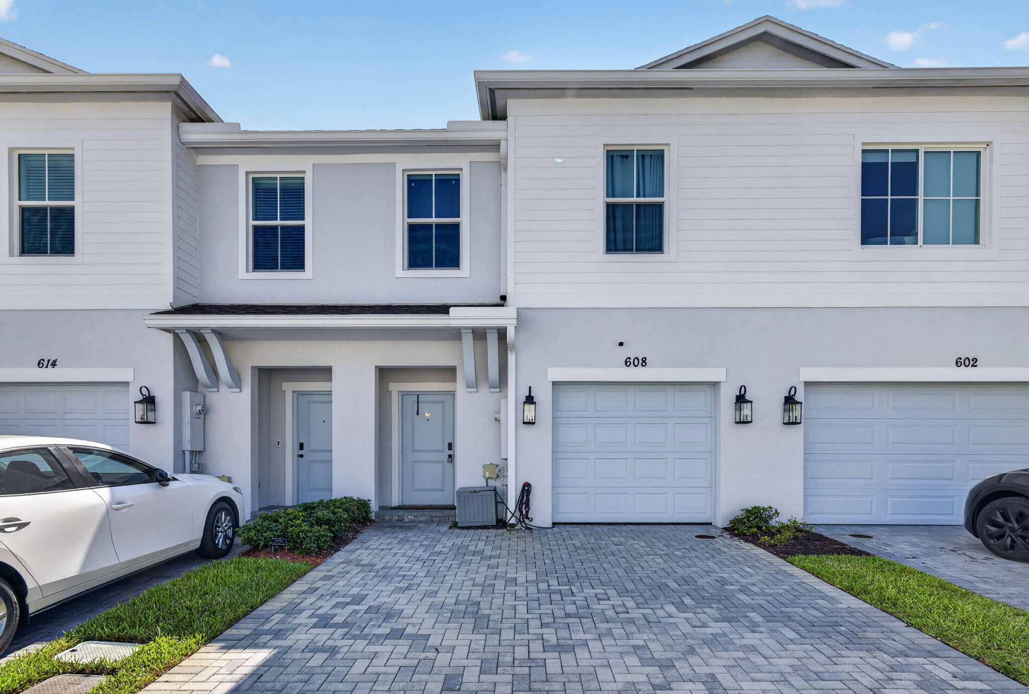 RIVER PLACE ON THE ST LUCIE NO. 8 - Residential Lease
