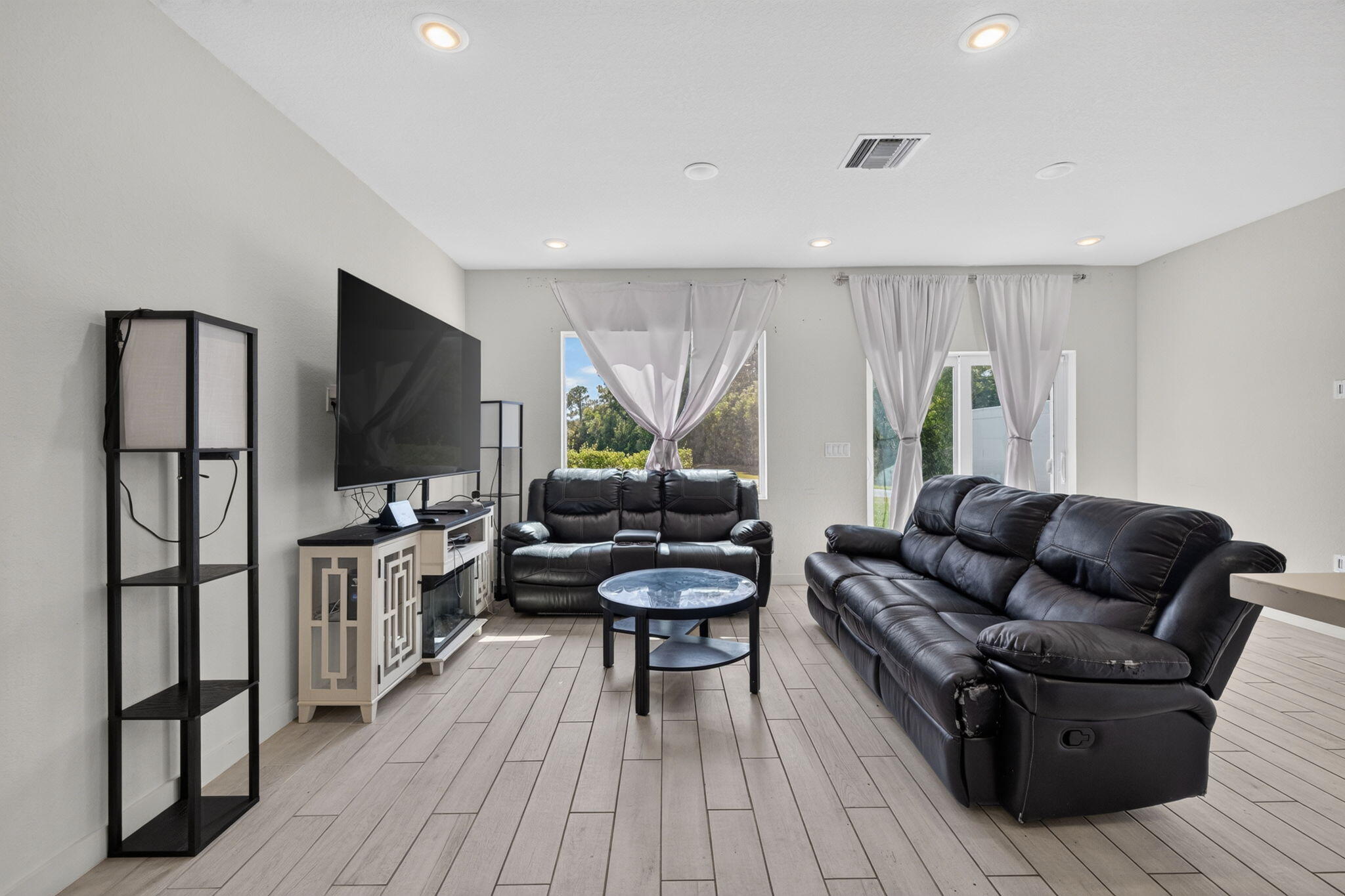 RIVER PLACE ON THE ST LUCIE NO. 8 - Residential Lease