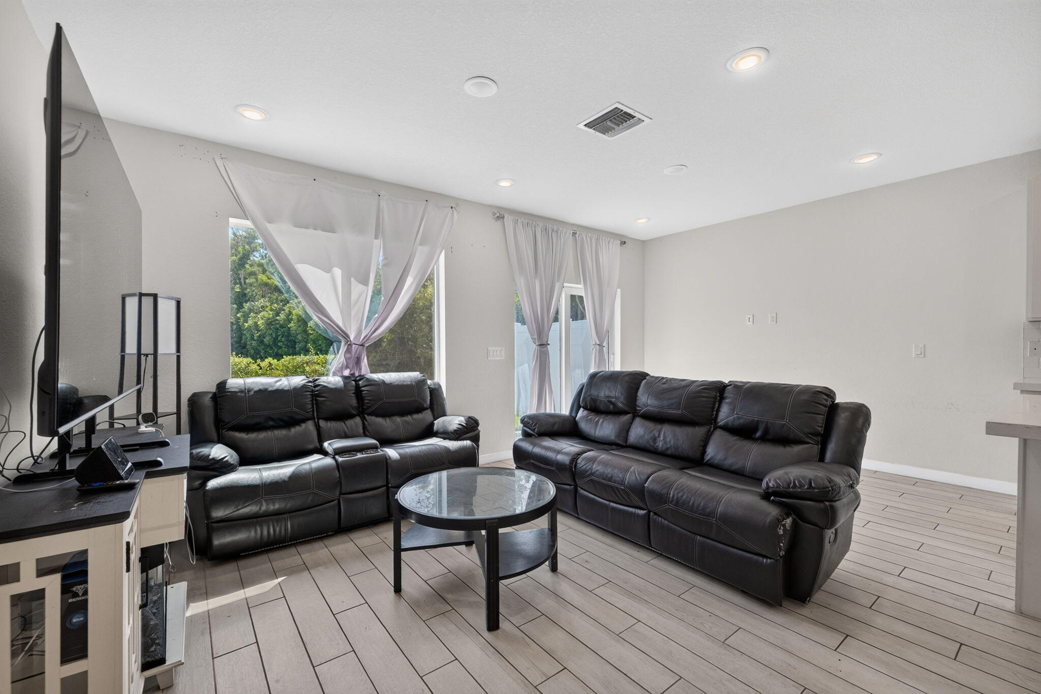 RIVER PLACE ON THE ST LUCIE NO. 8 - Residential Lease