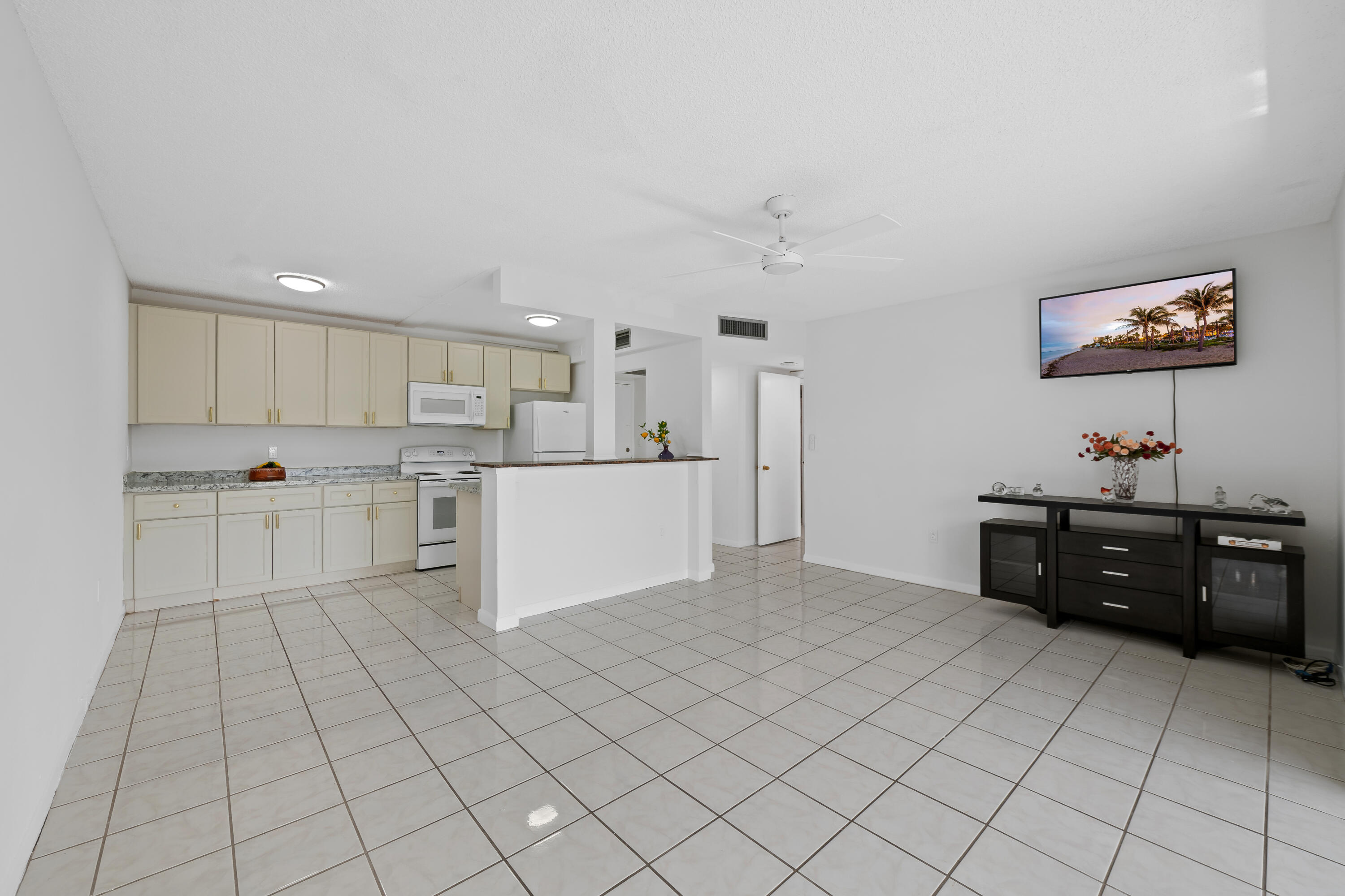 SABAL PALM VILLAGE CONDO - Residential
