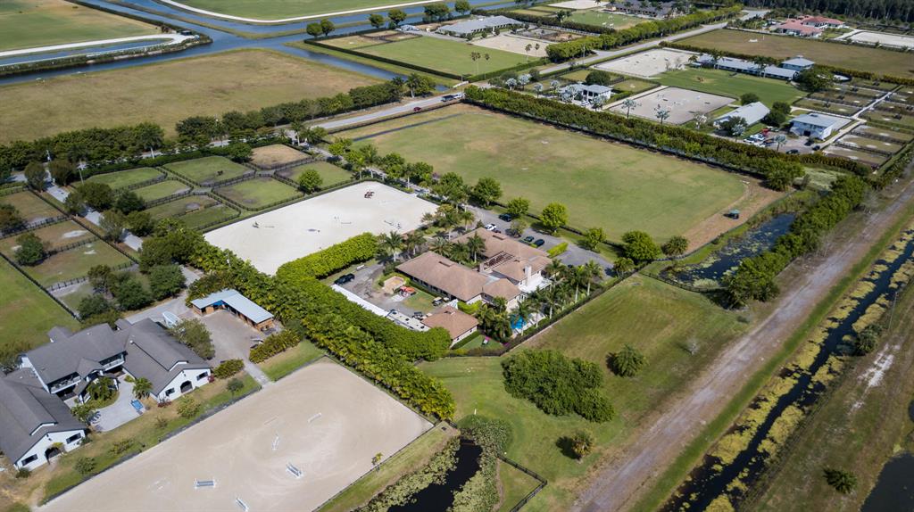PALM BEACH POINT EAST - Residential