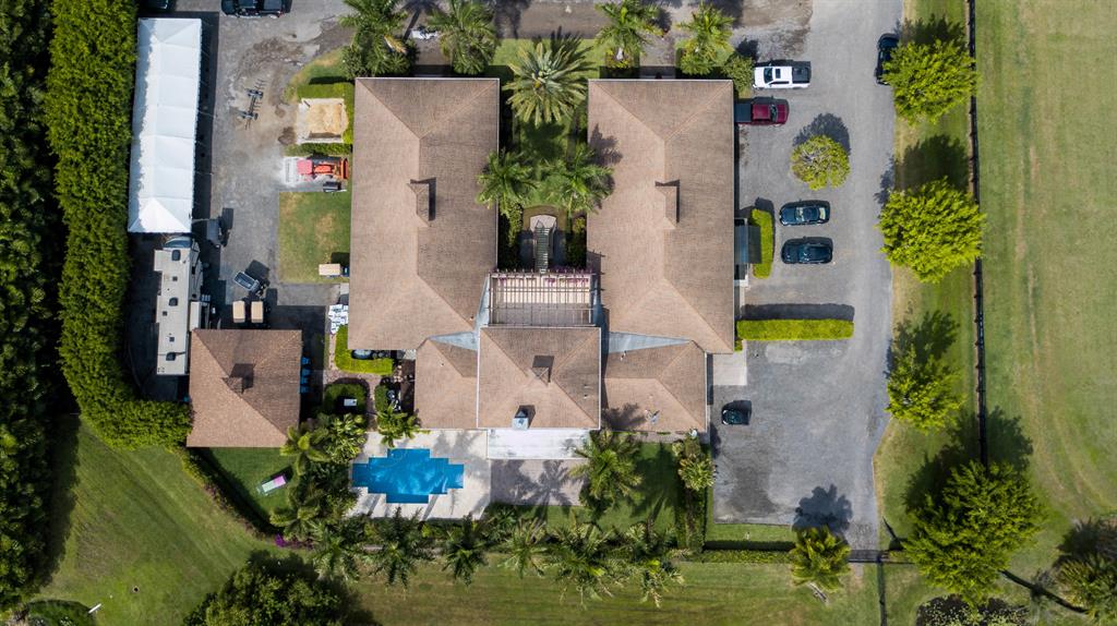 PALM BEACH POINT EAST - Residential