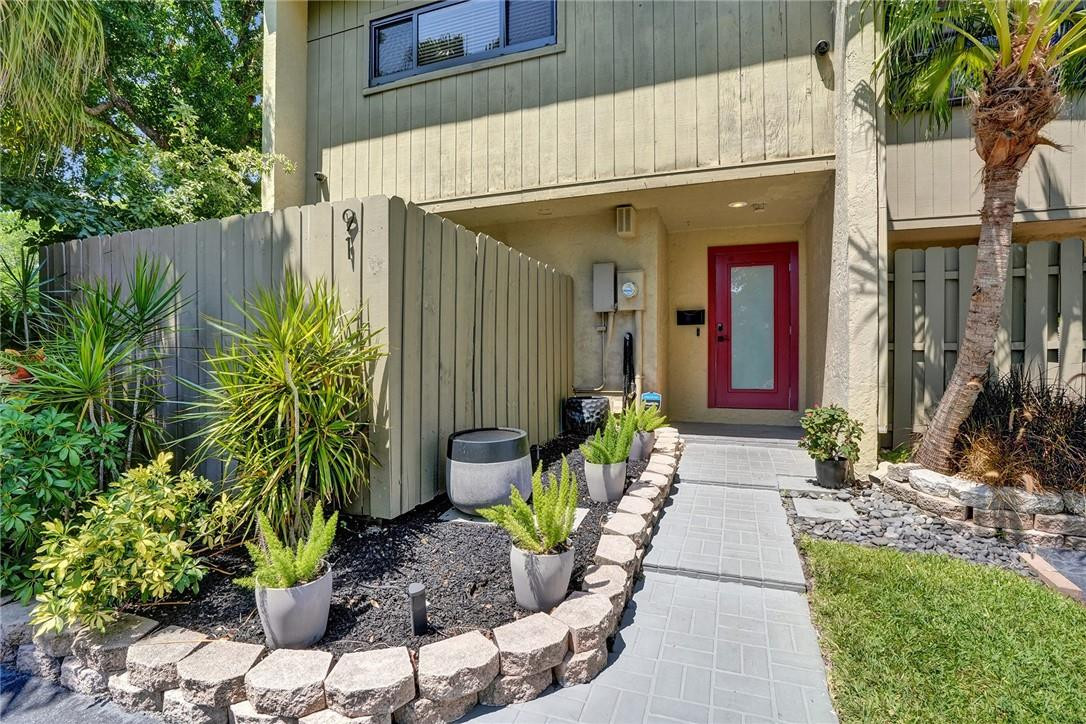 MIDDLE RIVER TOWNHOUSES - Residential Lease