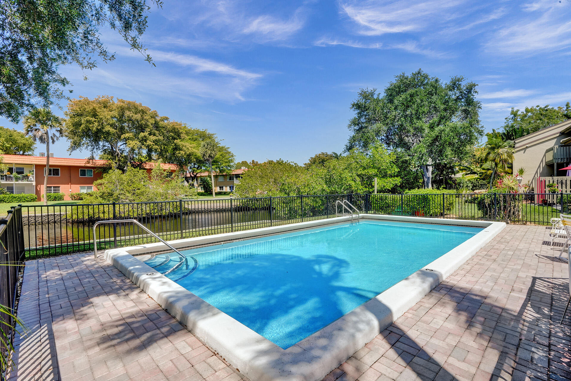 MIDDLE RIVER TOWNHOUSES - Residential Lease
