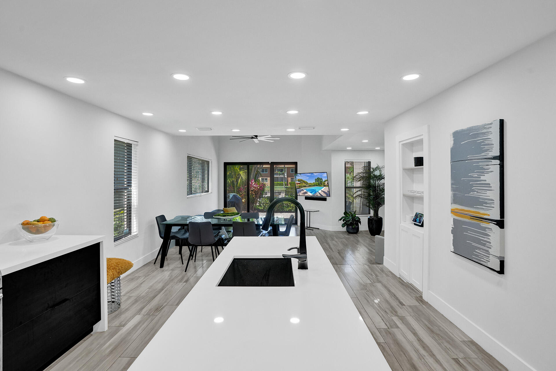 MIDDLE RIVER TOWNHOUSES - Residential Lease