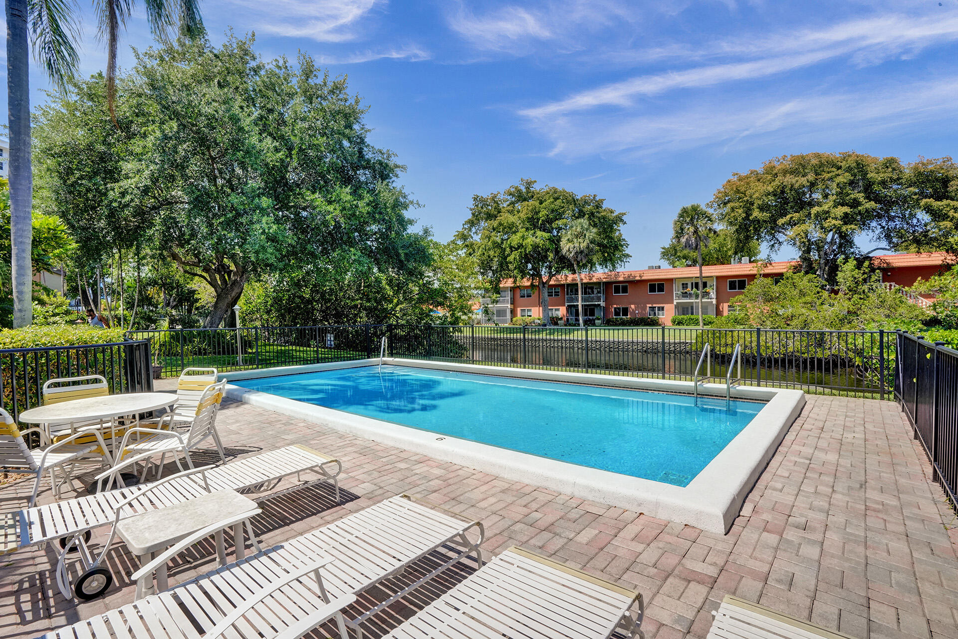 MIDDLE RIVER TOWNHOUSES - Residential Lease