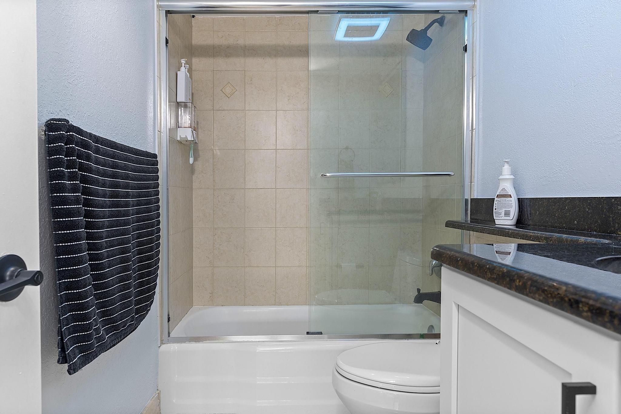 LAUDERDALE TOWER CONDO - Residential