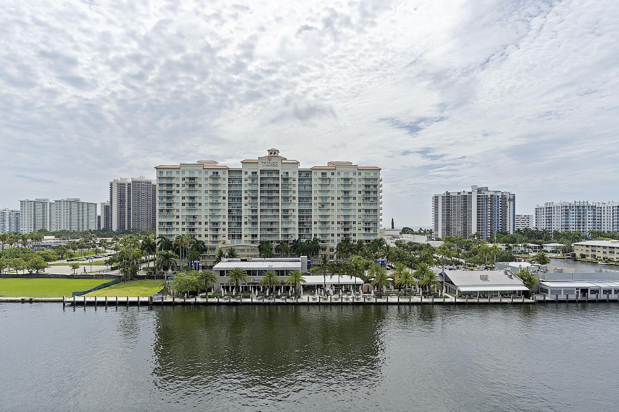 LAUDERDALE TOWER CONDO - Residential