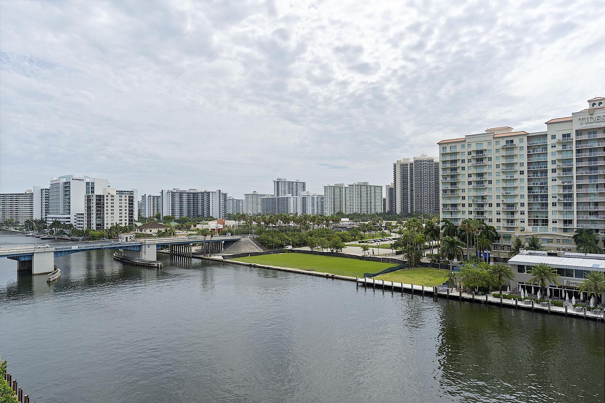 LAUDERDALE TOWER CONDO - Residential