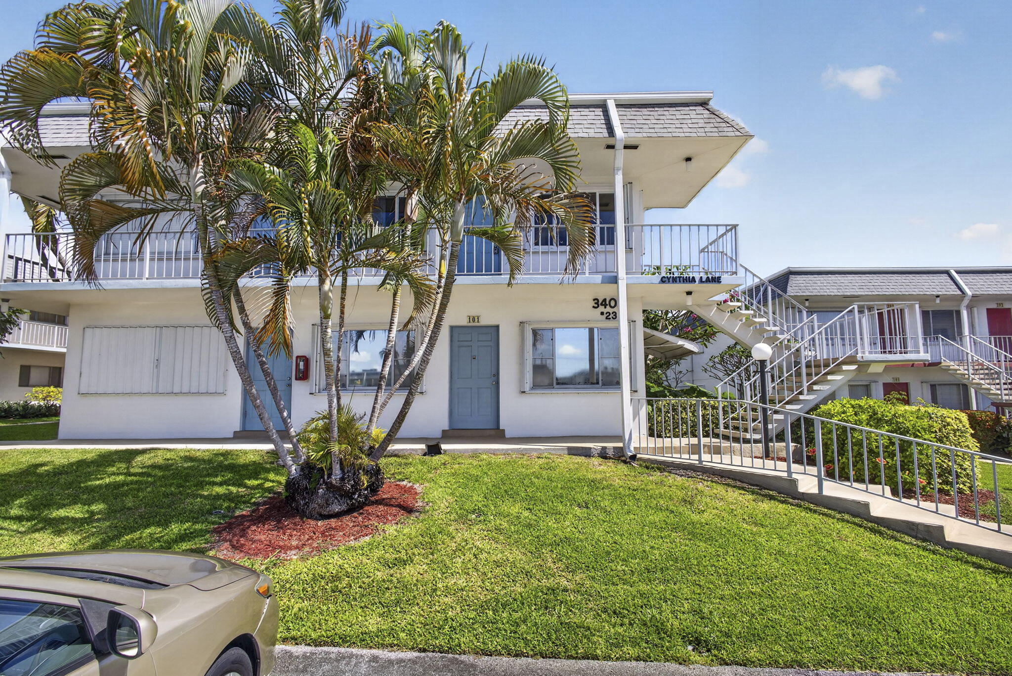 MURRY HILLS APT BLDG CONDO - Residential
