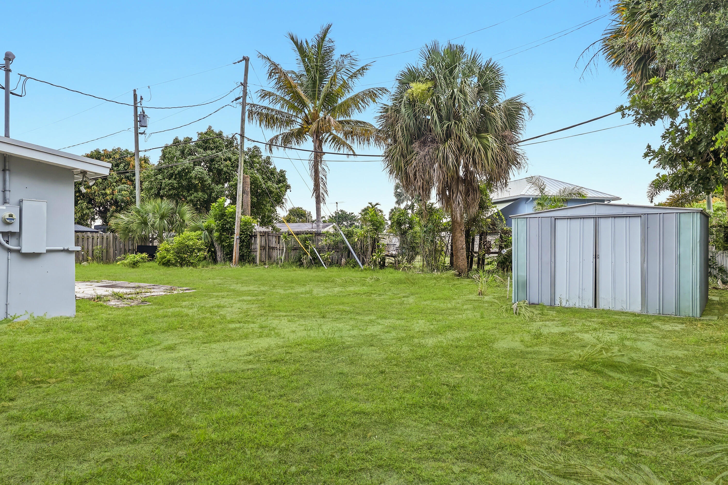PALM SPRINGS VILLAGE 1 - Residential