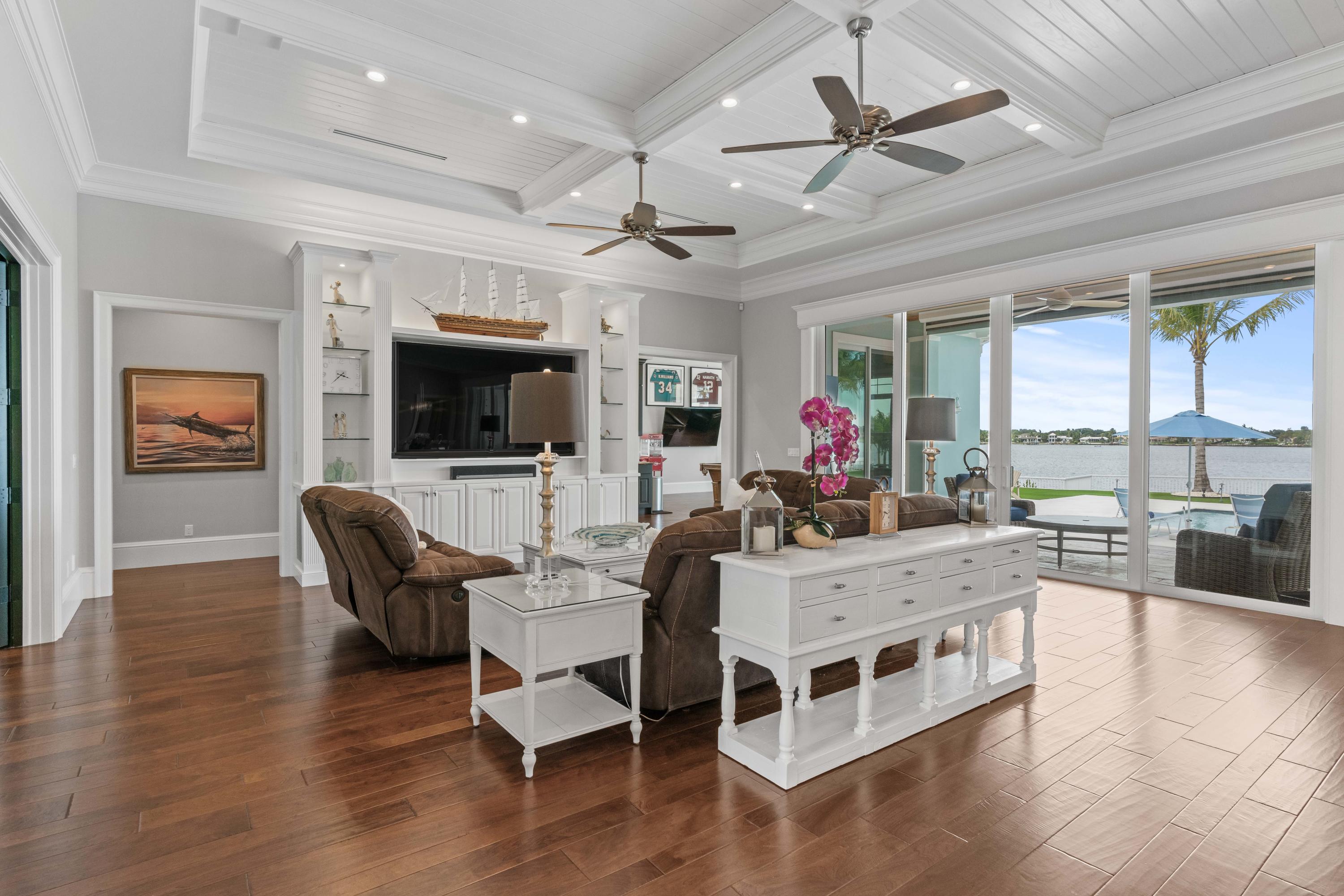 Loxahatchee River - Residential