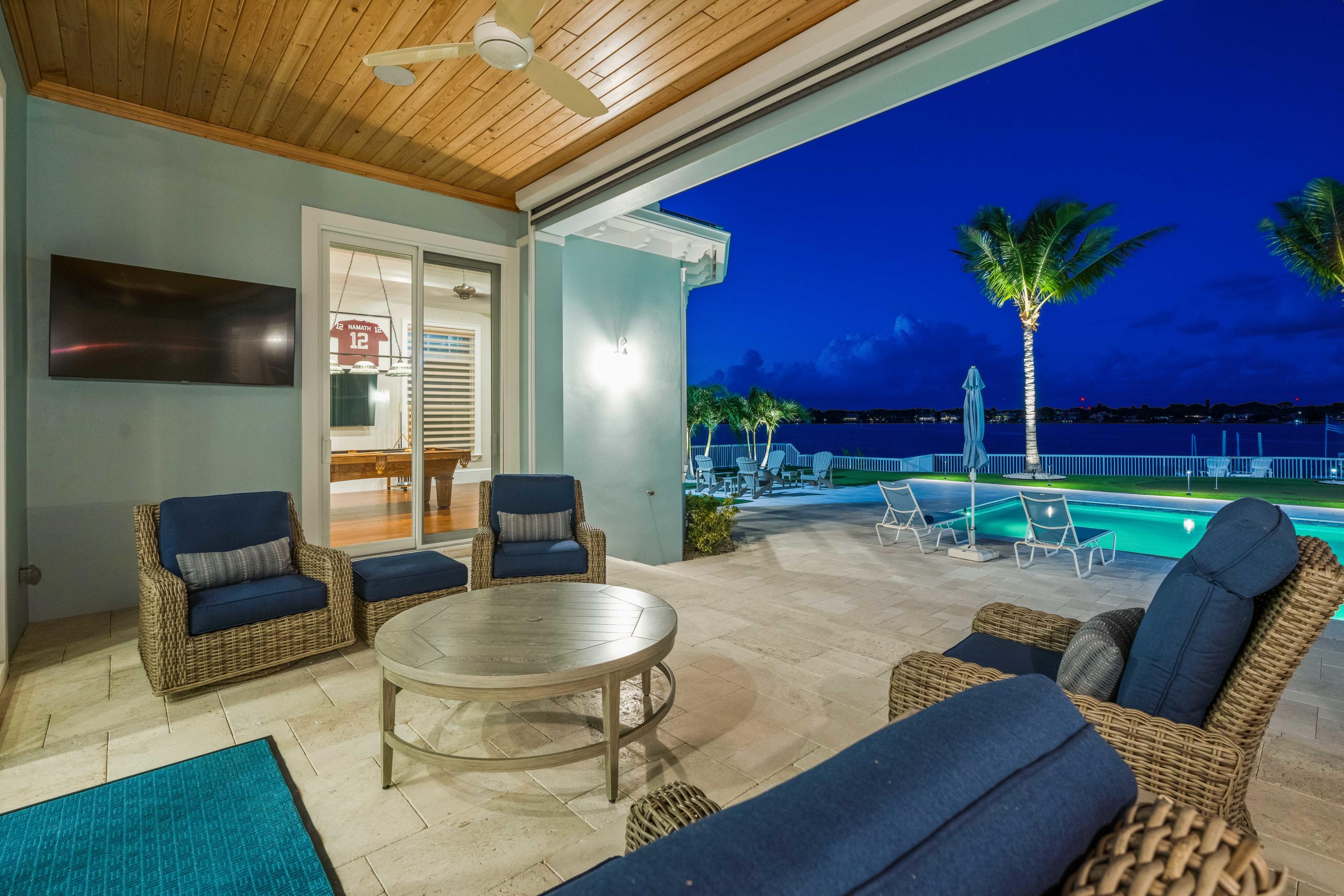 Loxahatchee River - Residential