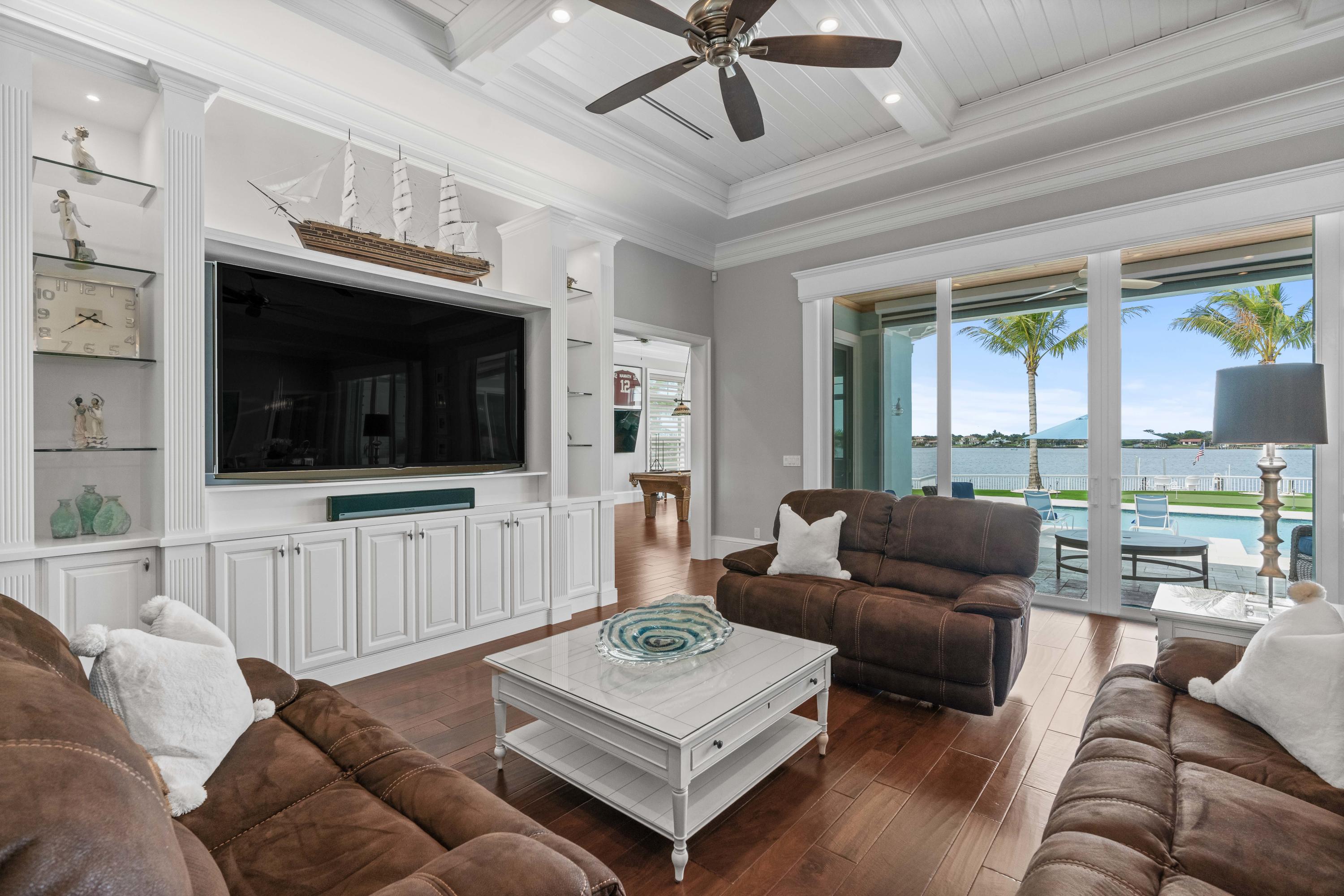 Loxahatchee River - Residential
