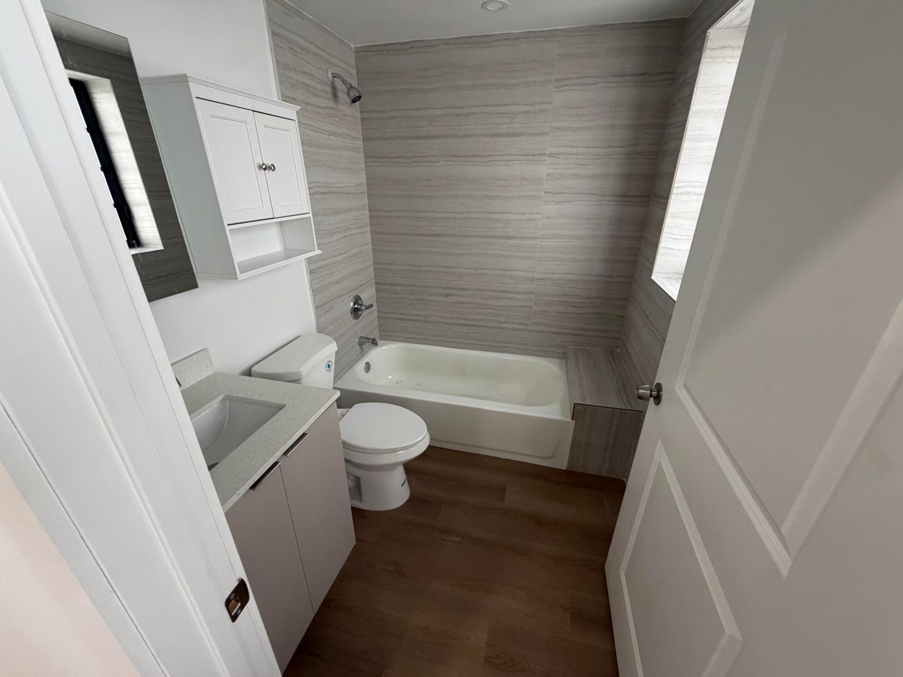 POLO CONDO - Residential Lease
