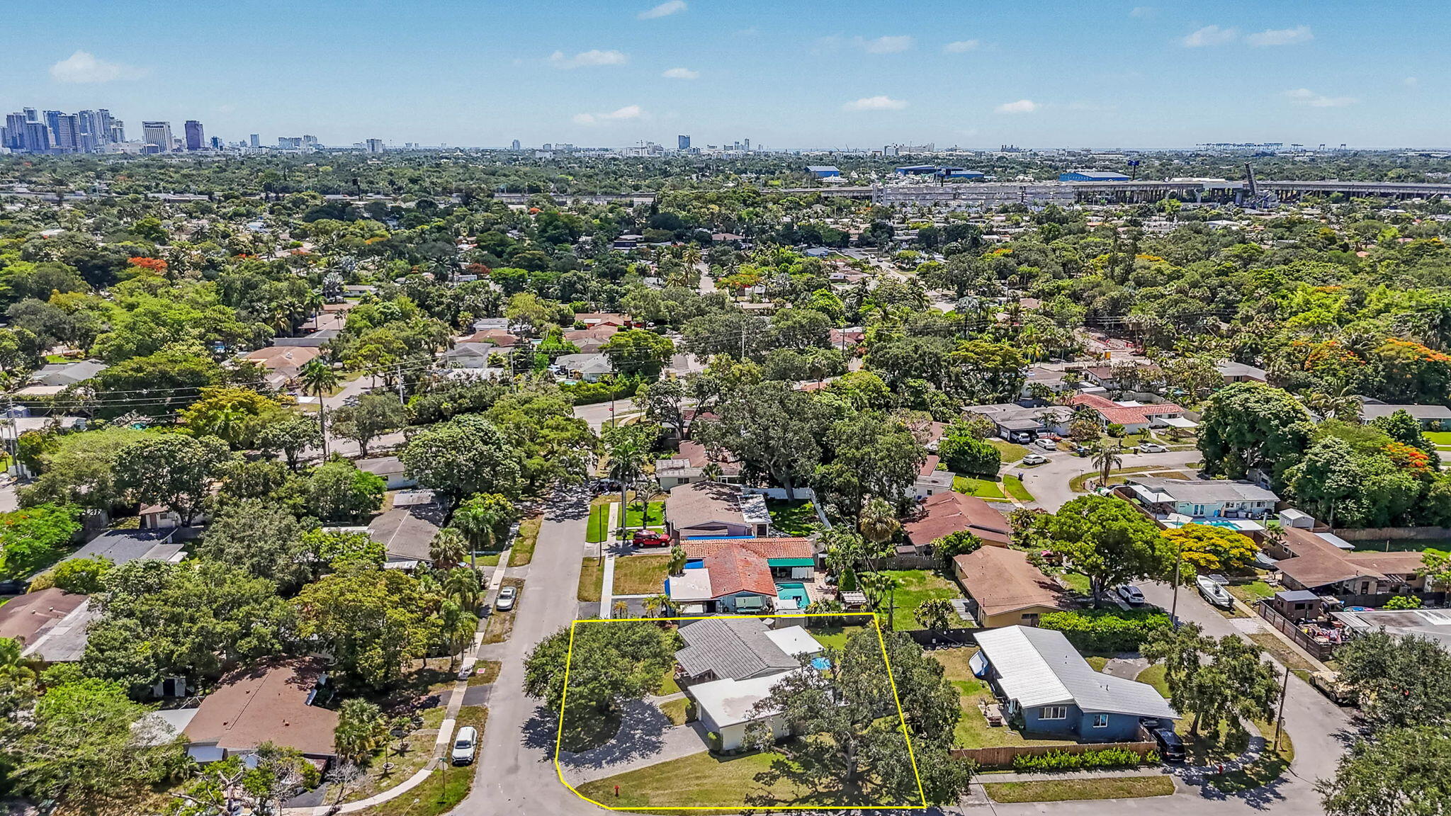 RIVERLANE HOMESITES 1ST ADD - Residential